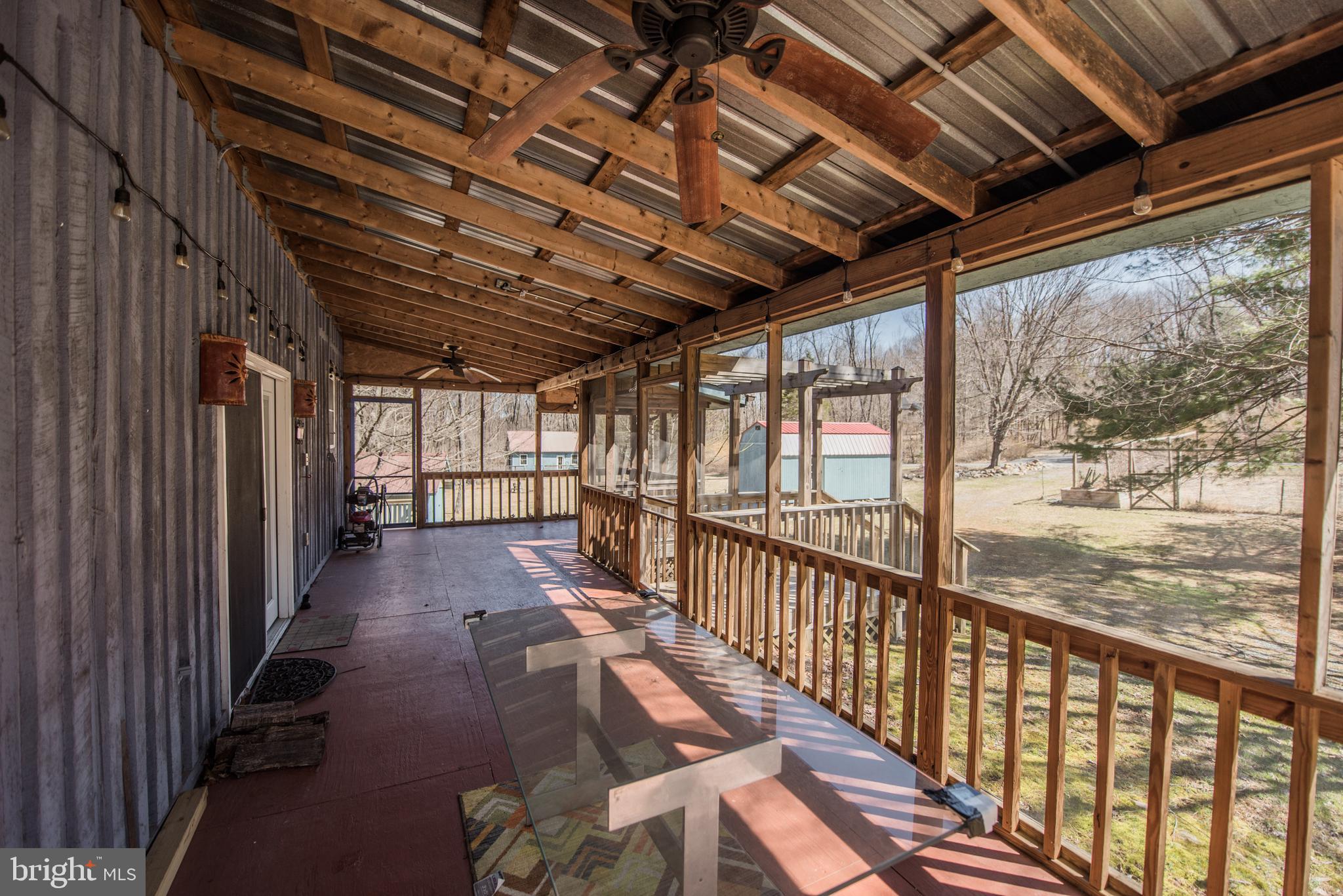 ROCK GAP WOODS - Residential