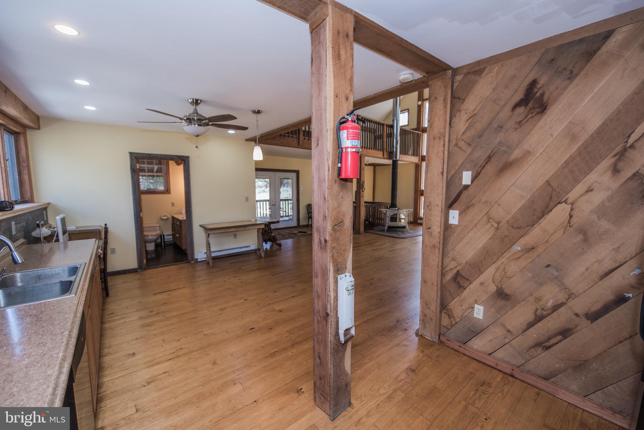 ROCK GAP WOODS - Residential