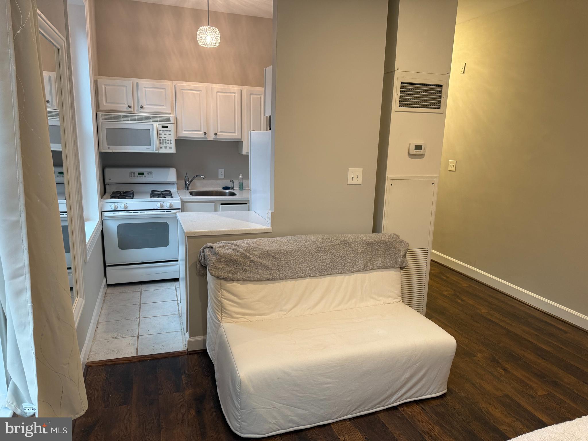 333 2ND STREET NE 305