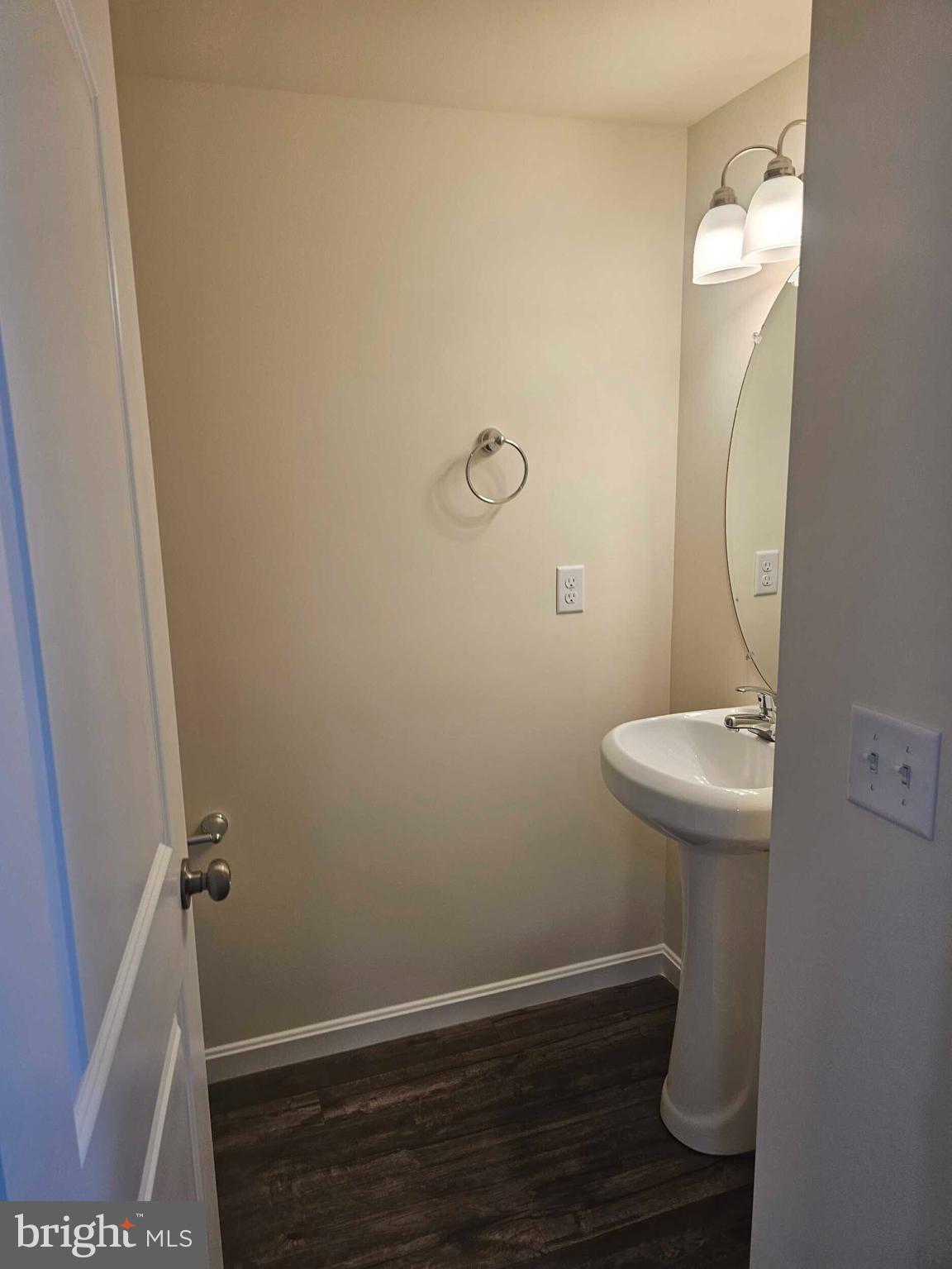ROJAN MEADOWS - Residential