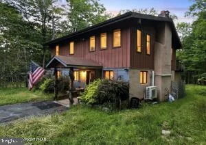 65 Livingston Lane, Gouldsboro, PA, 18424