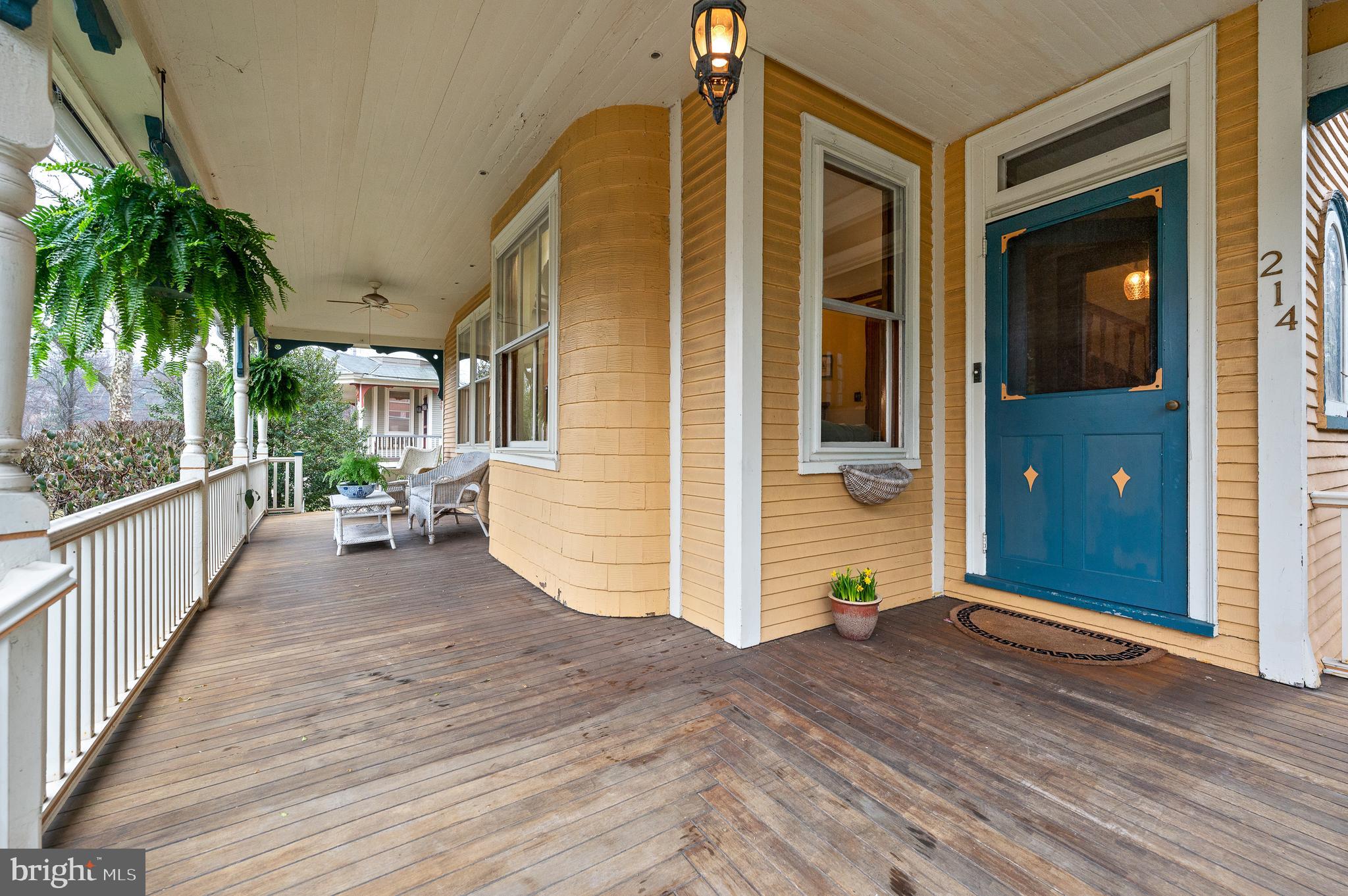 SOUTH WAYNE - Residential