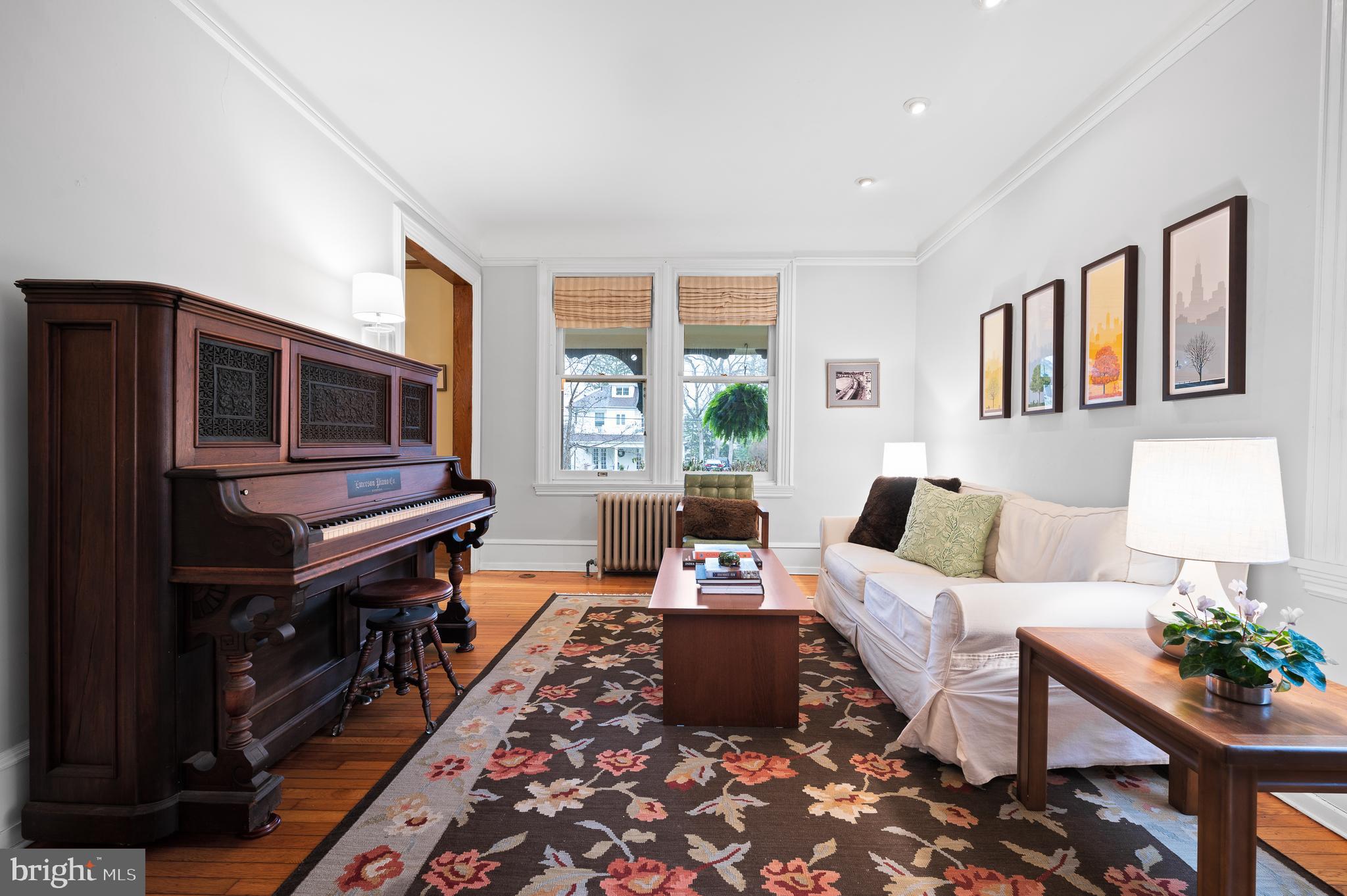 SOUTH WAYNE - Residential