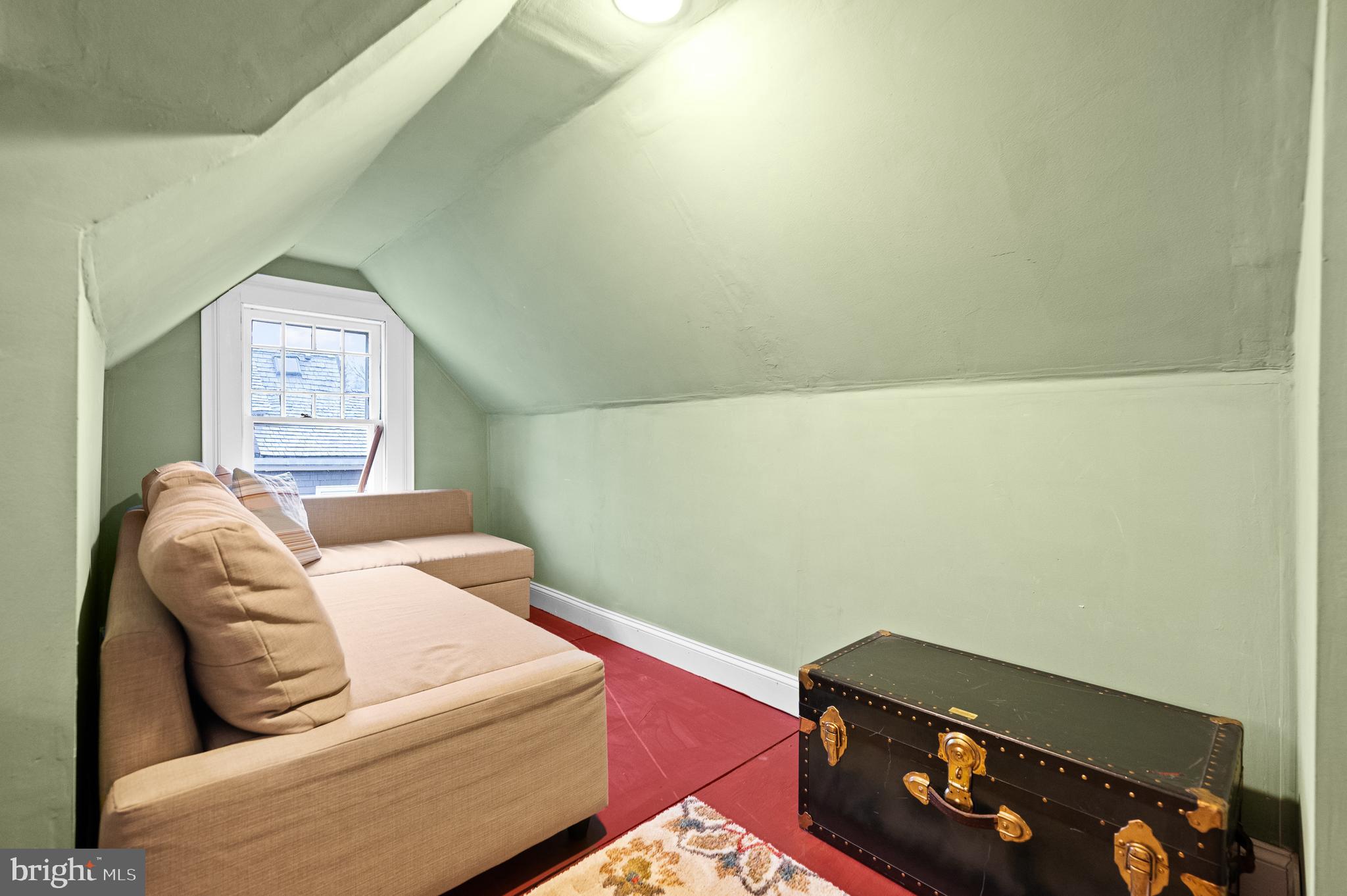 SOUTH WAYNE - Residential