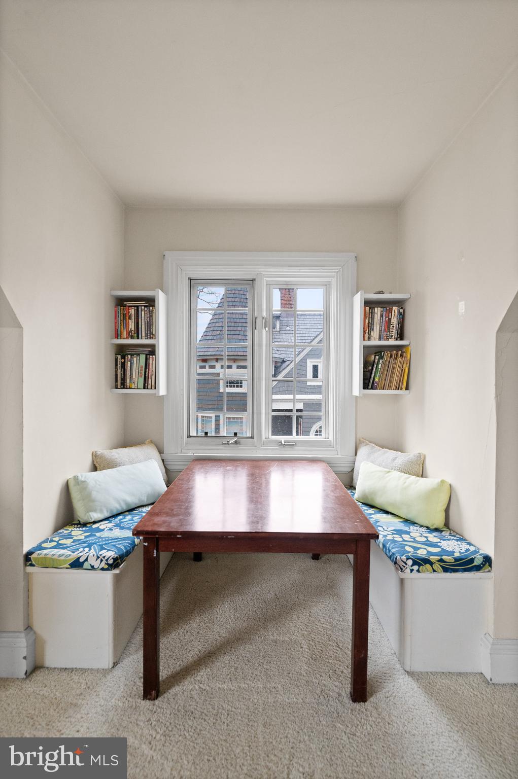 SOUTH WAYNE - Residential