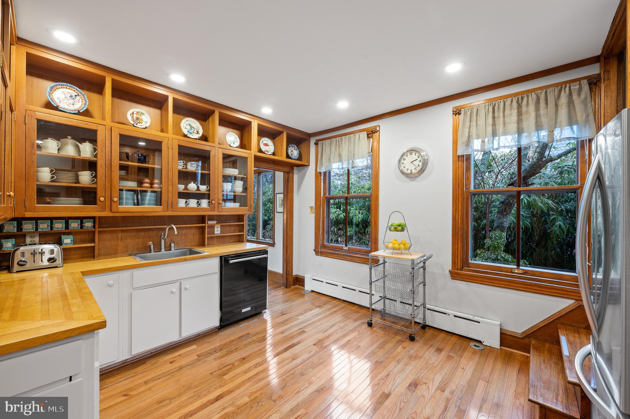 SOUTH WAYNE - Residential