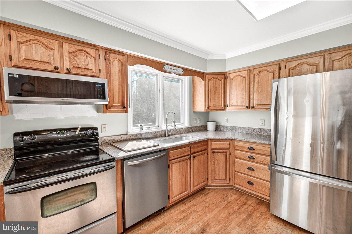 EASTVIEW - Residential