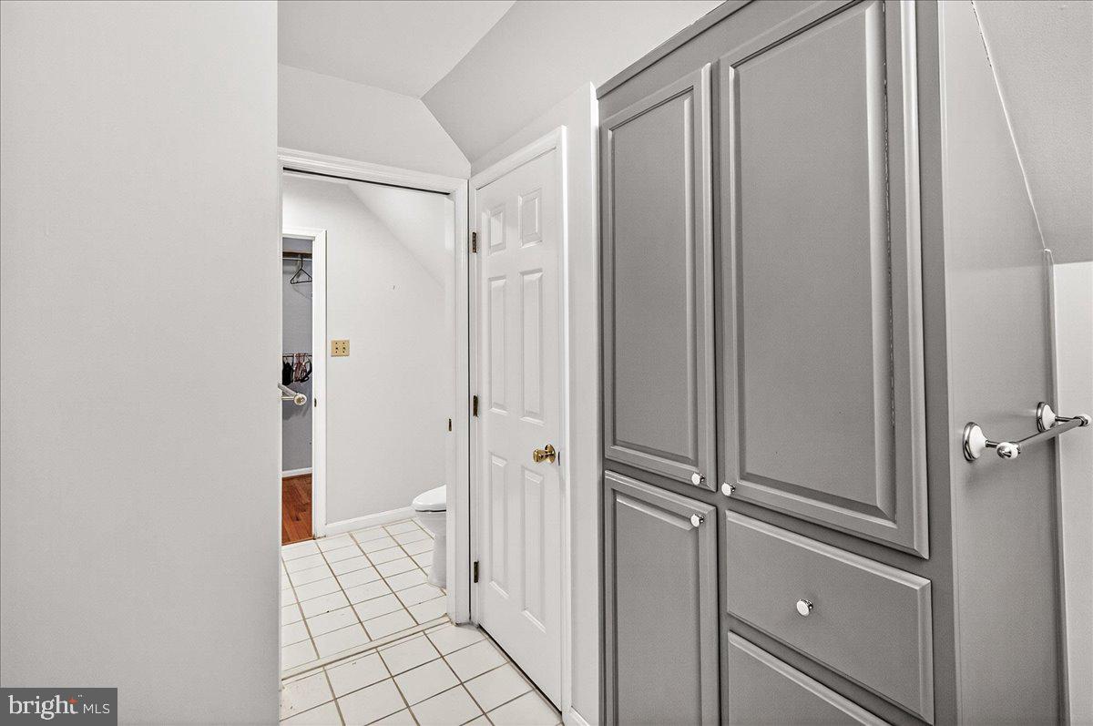 EASTVIEW - Residential