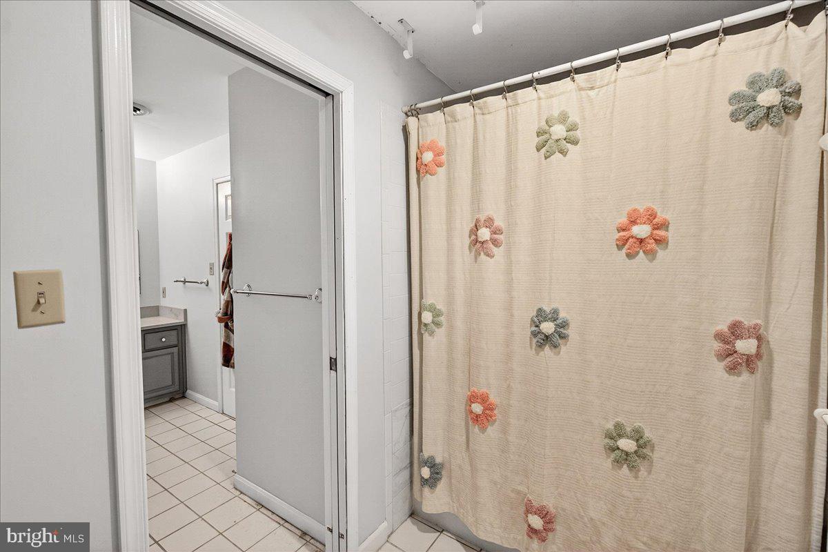 EASTVIEW - Residential