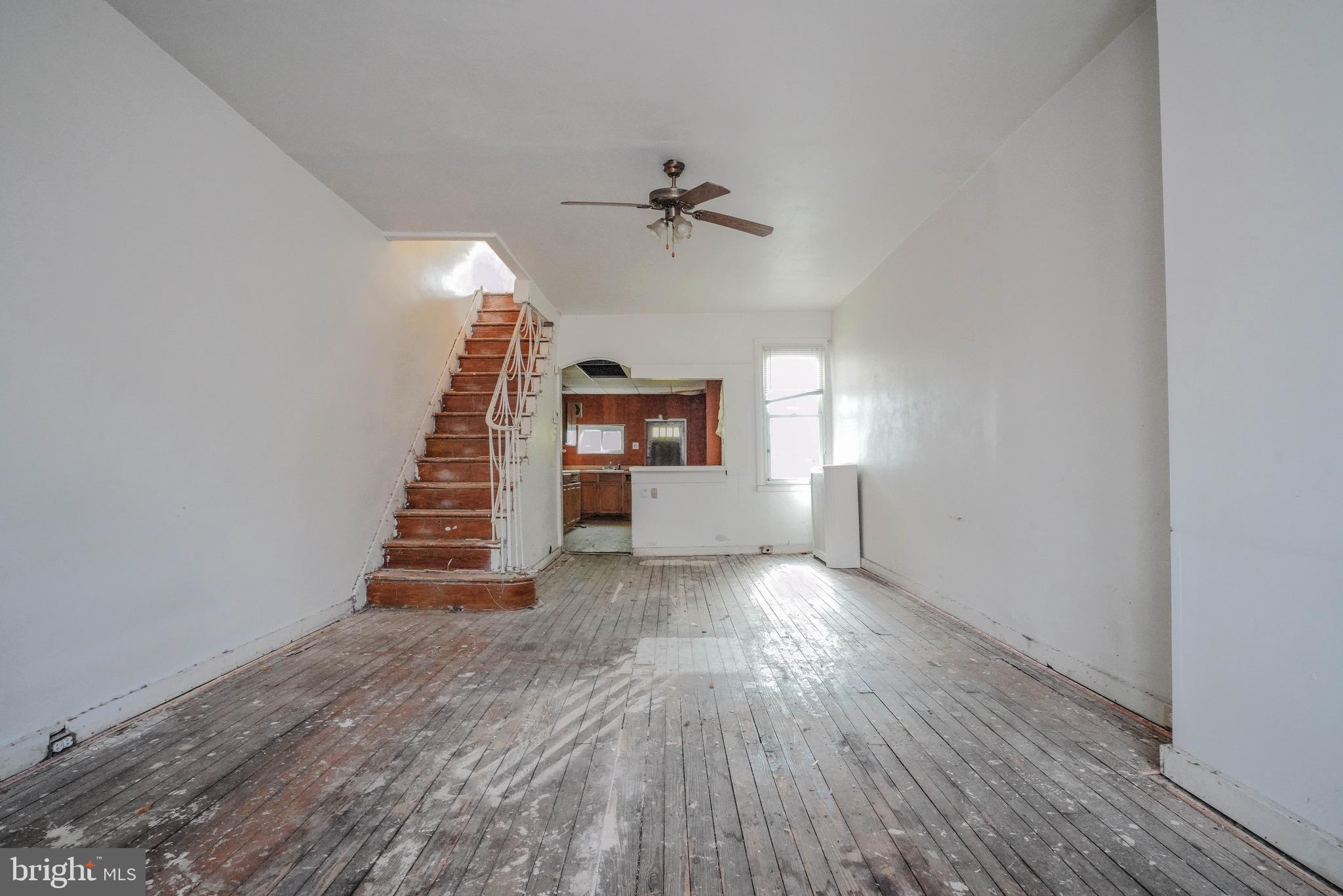 PORT RICHMOND - Residential