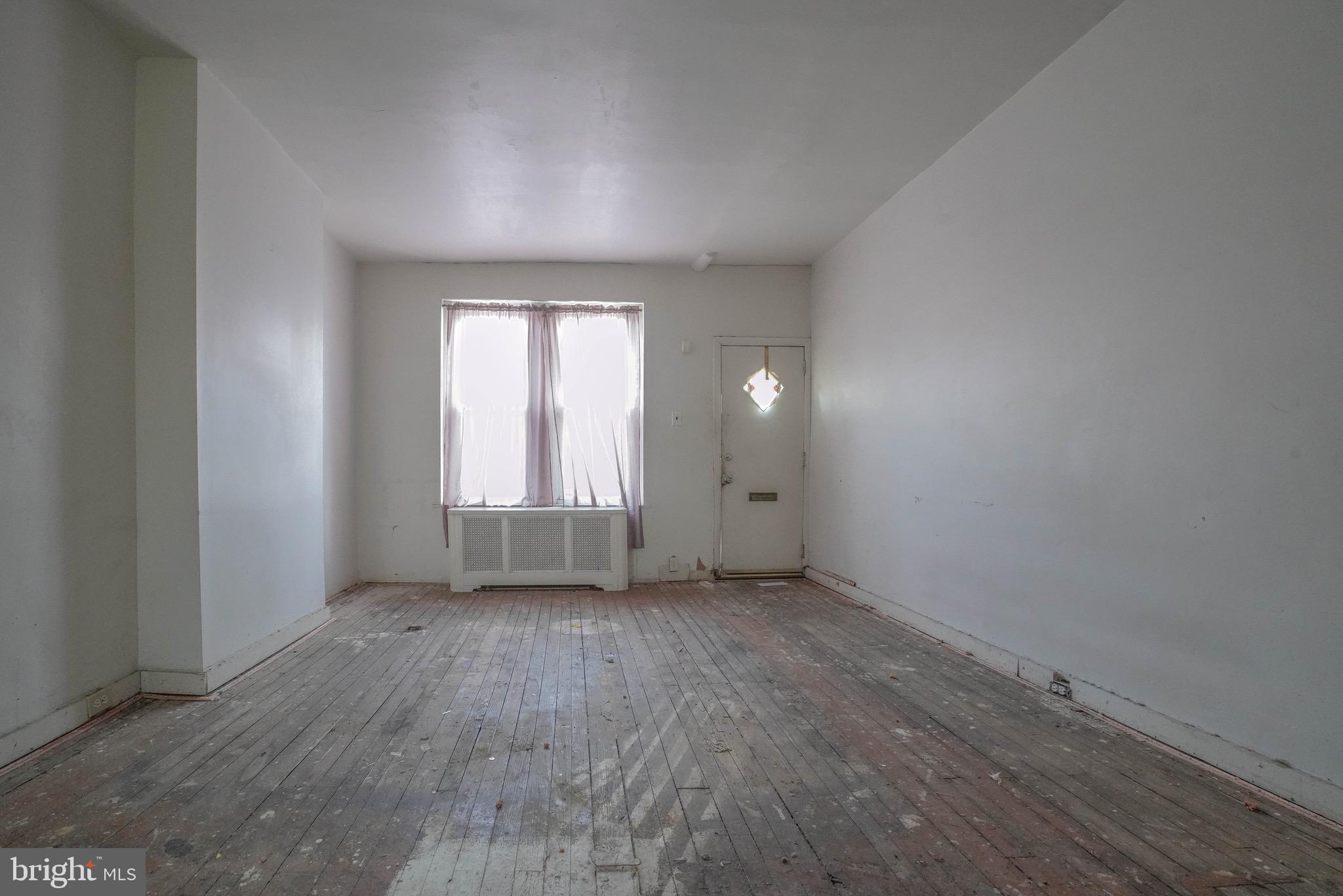 PORT RICHMOND - Residential