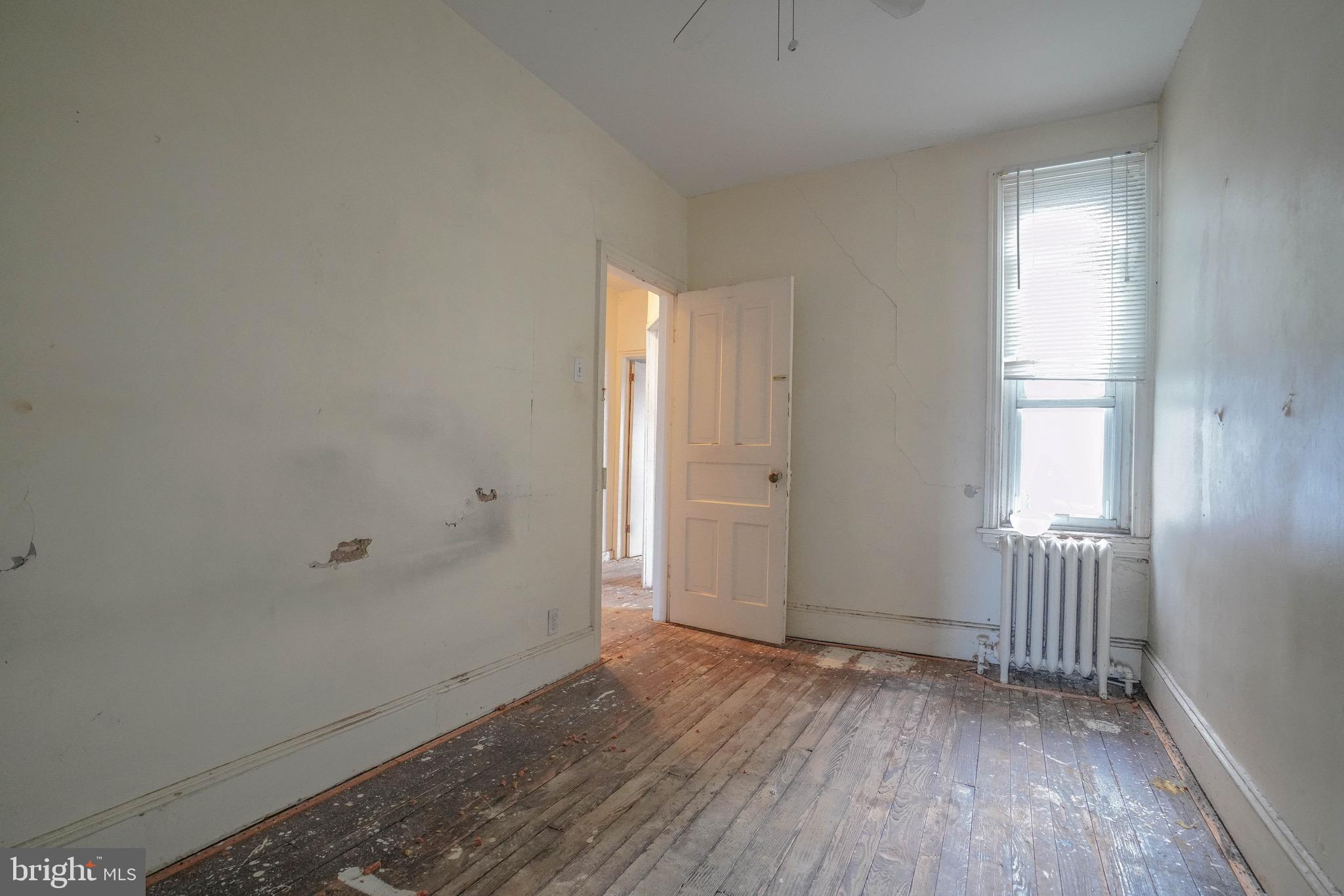 PORT RICHMOND - Residential