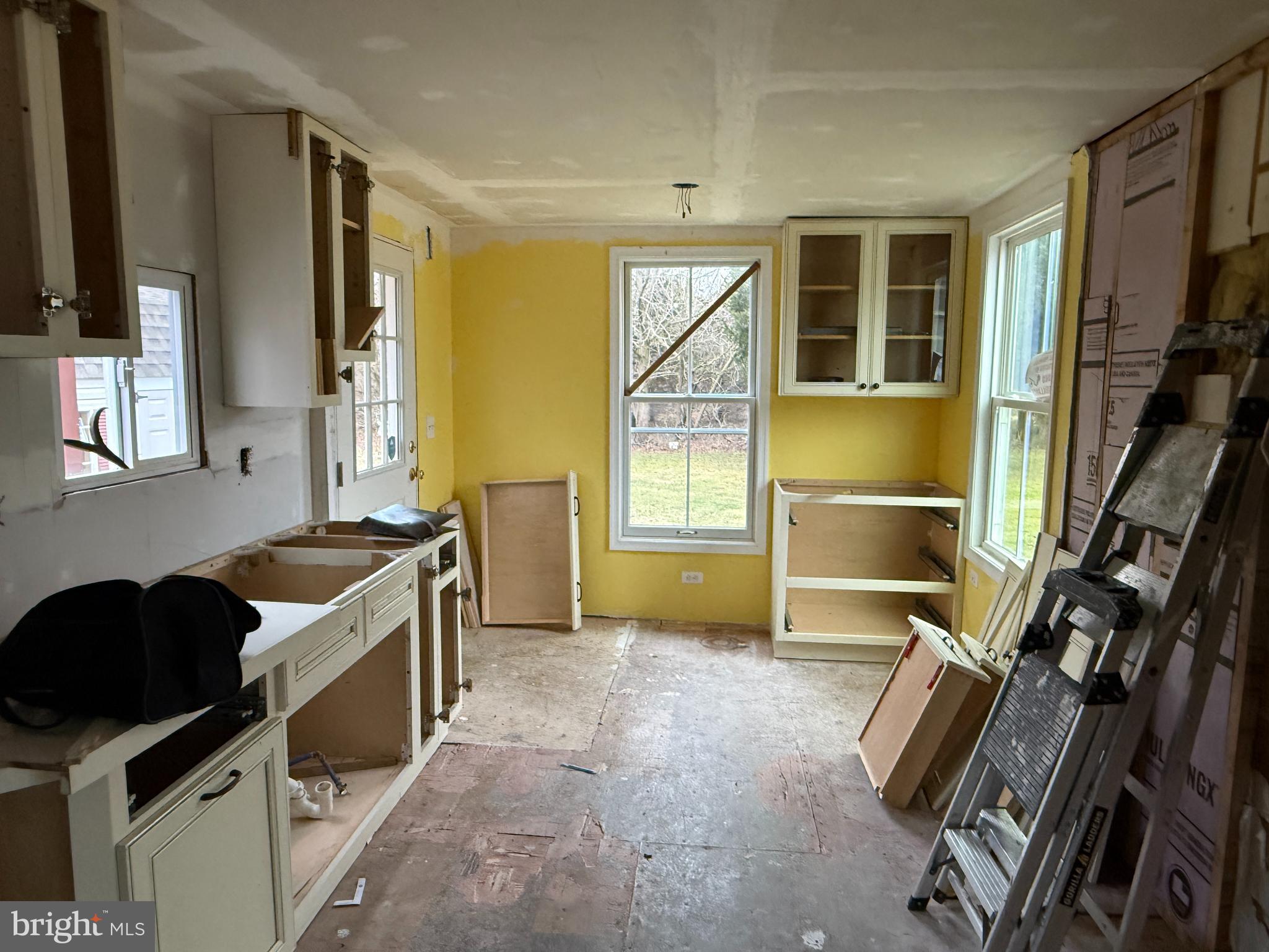 1530 N TUCKAHOE ROAD