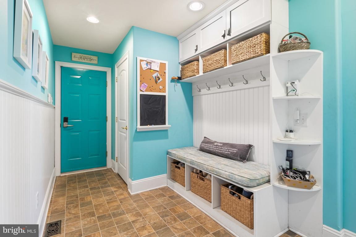 ASHBOURNE ESTATES - Residential