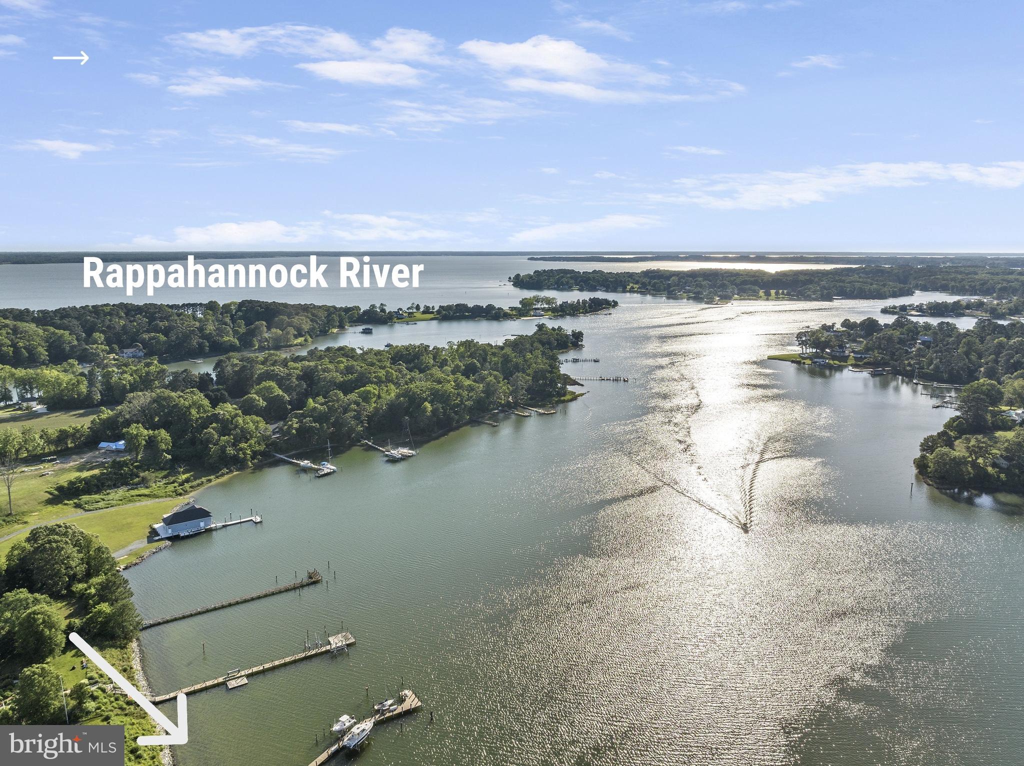 125 OYSTER POINT