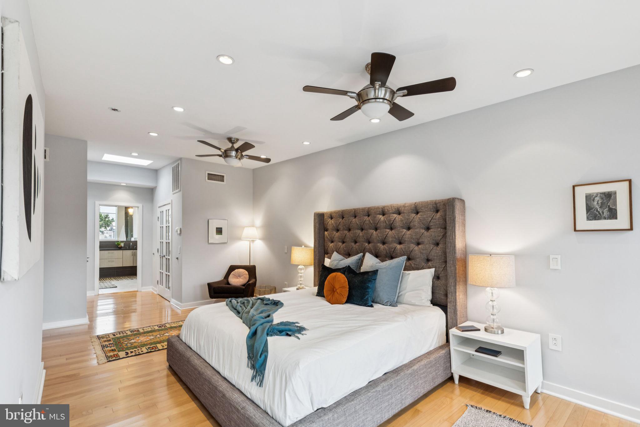 GRADUATE HOSPITAL - Residential