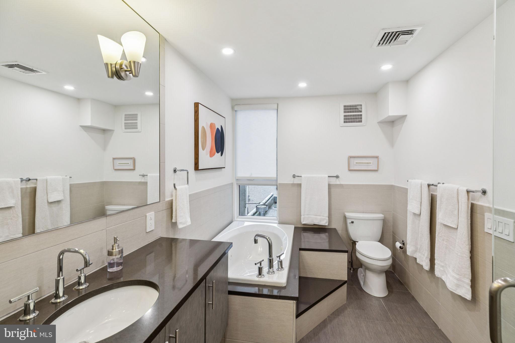 GRADUATE HOSPITAL - Residential