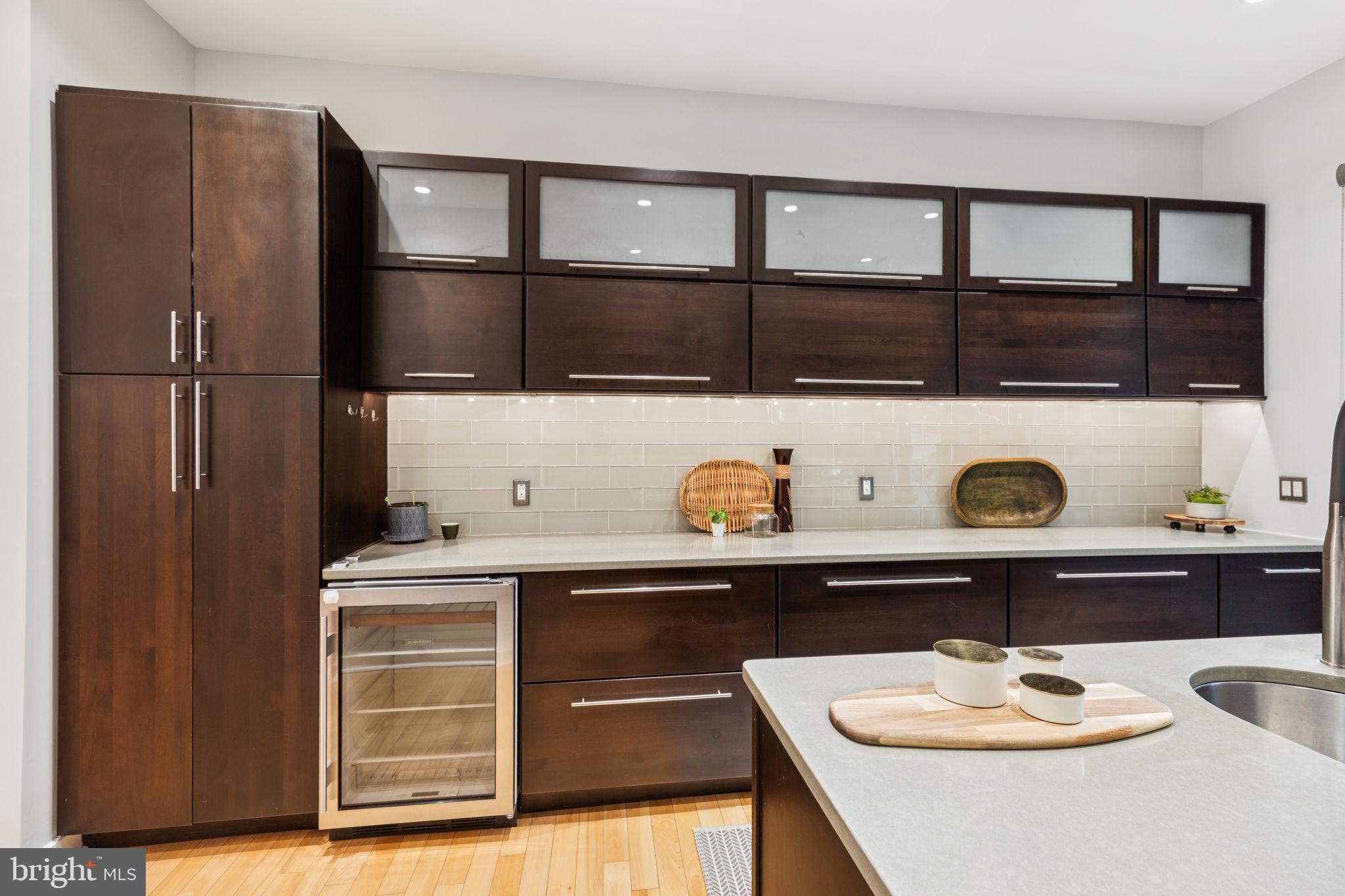 GRADUATE HOSPITAL - Residential