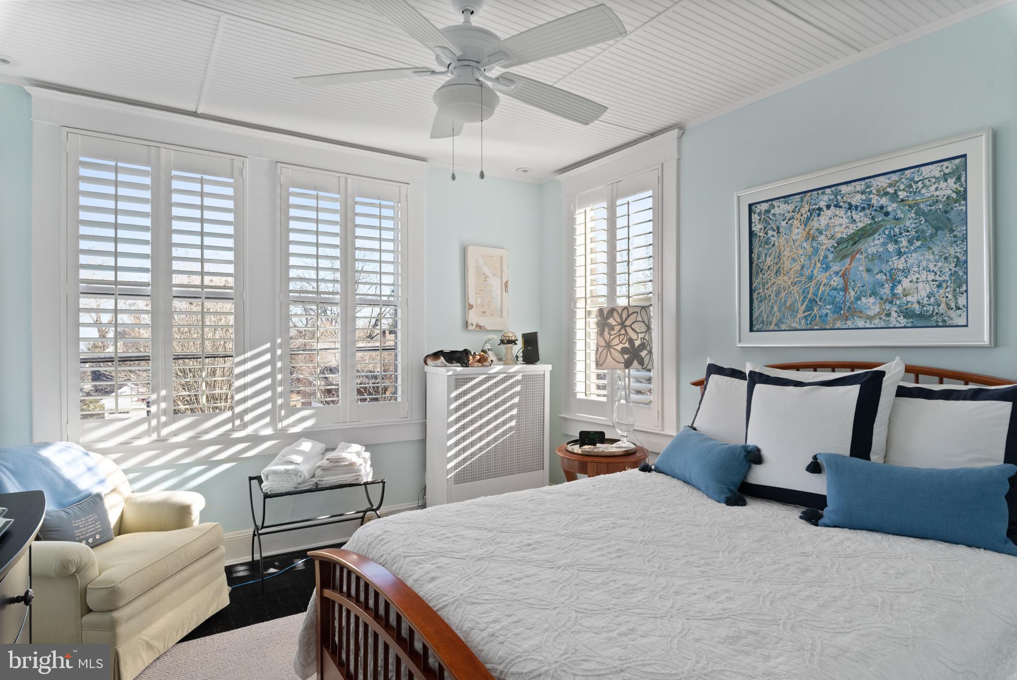 MURRAY HILL - Residential