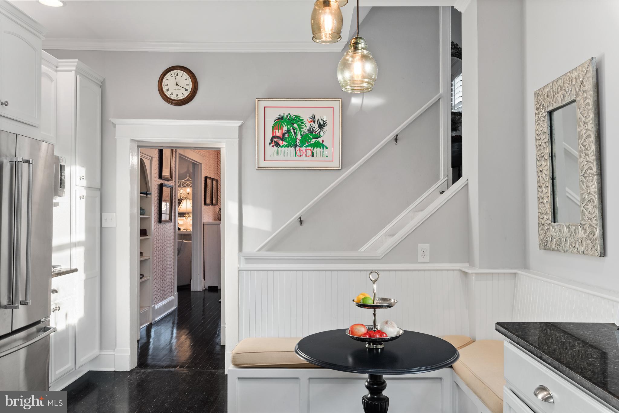 MURRAY HILL - Residential