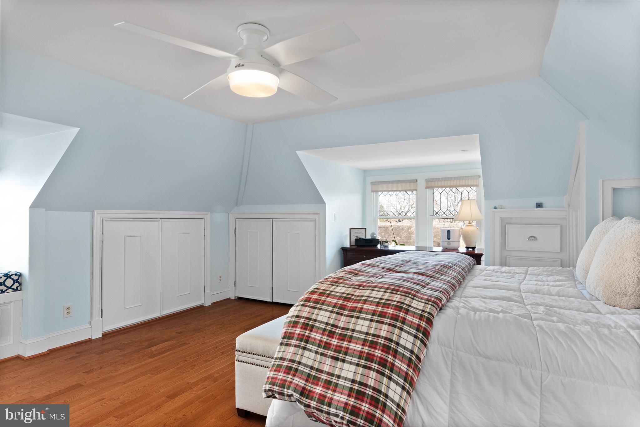 MURRAY HILL - Residential