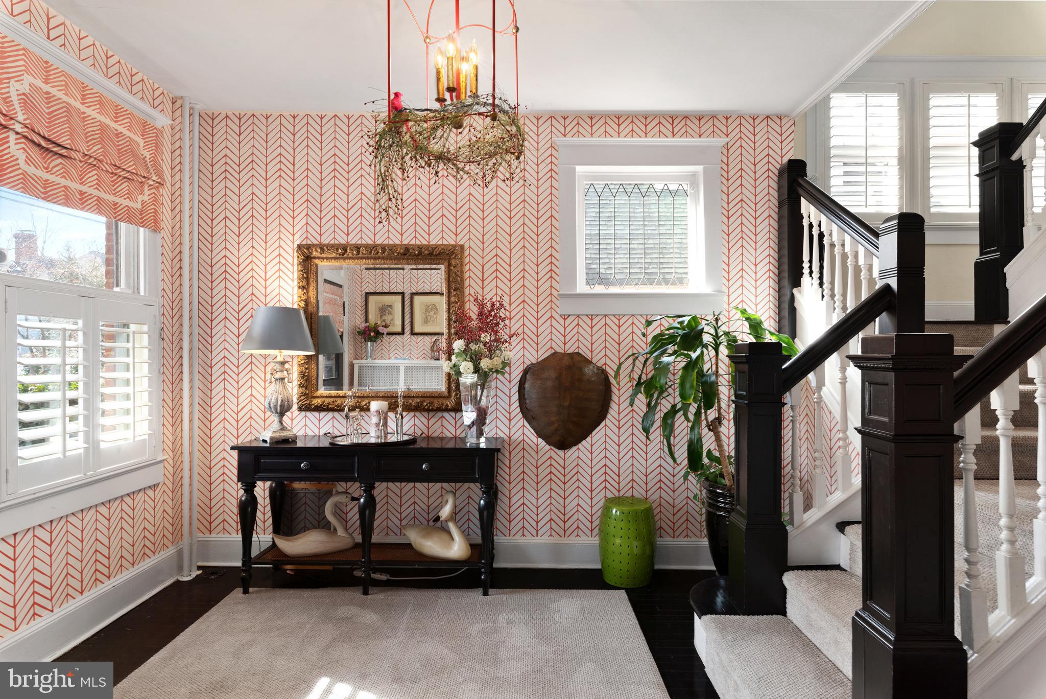 MURRAY HILL - Residential