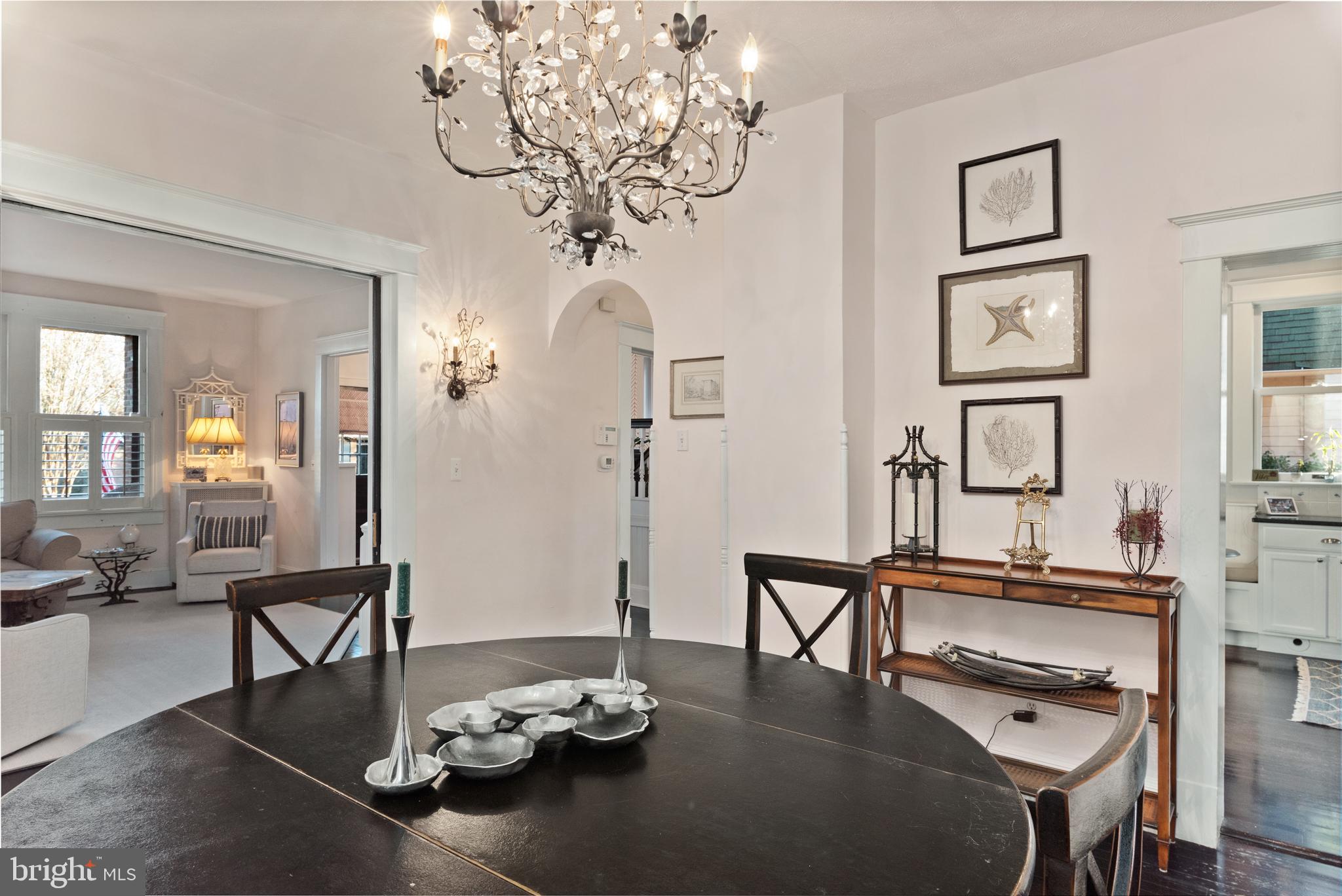 MURRAY HILL - Residential