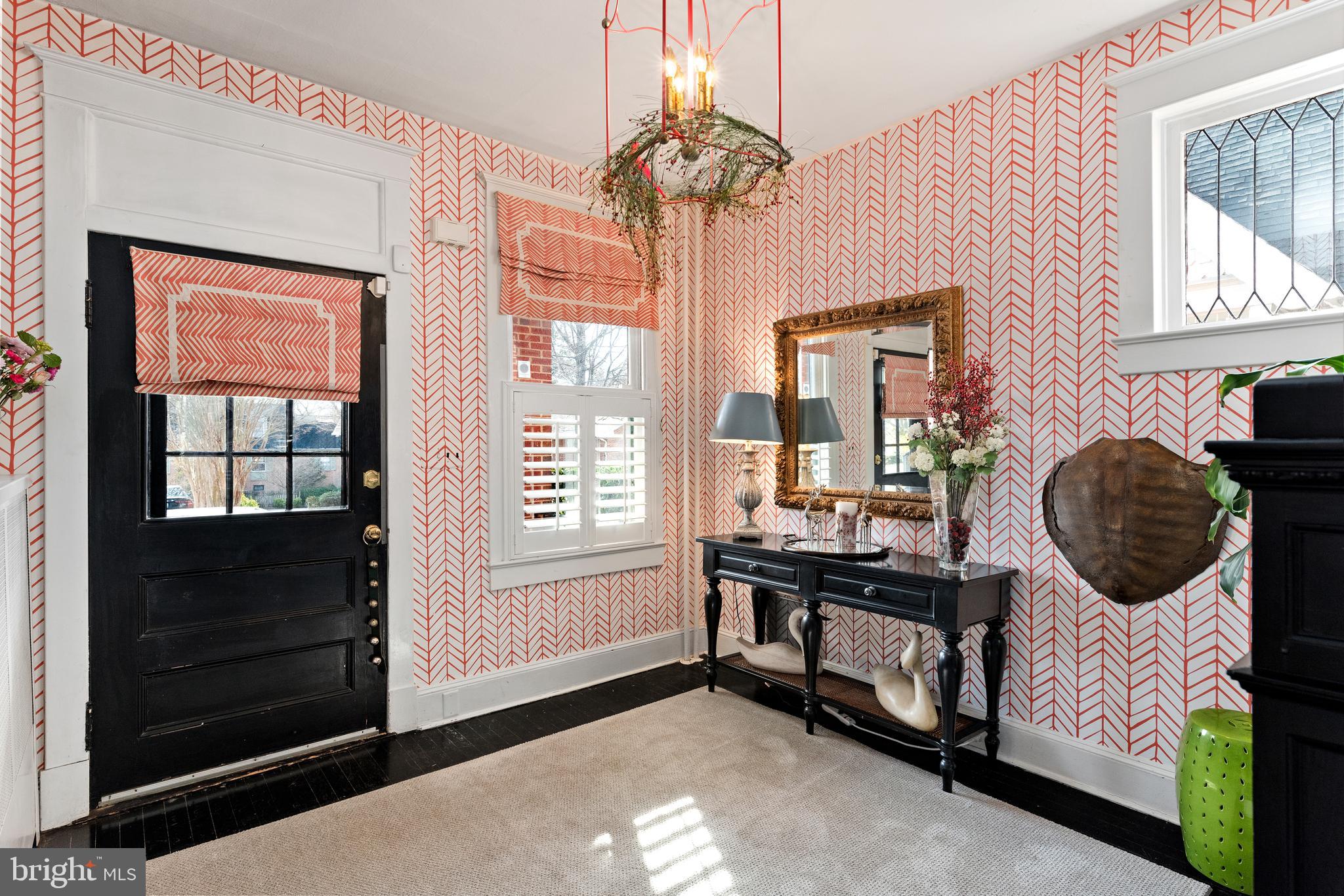 MURRAY HILL - Residential