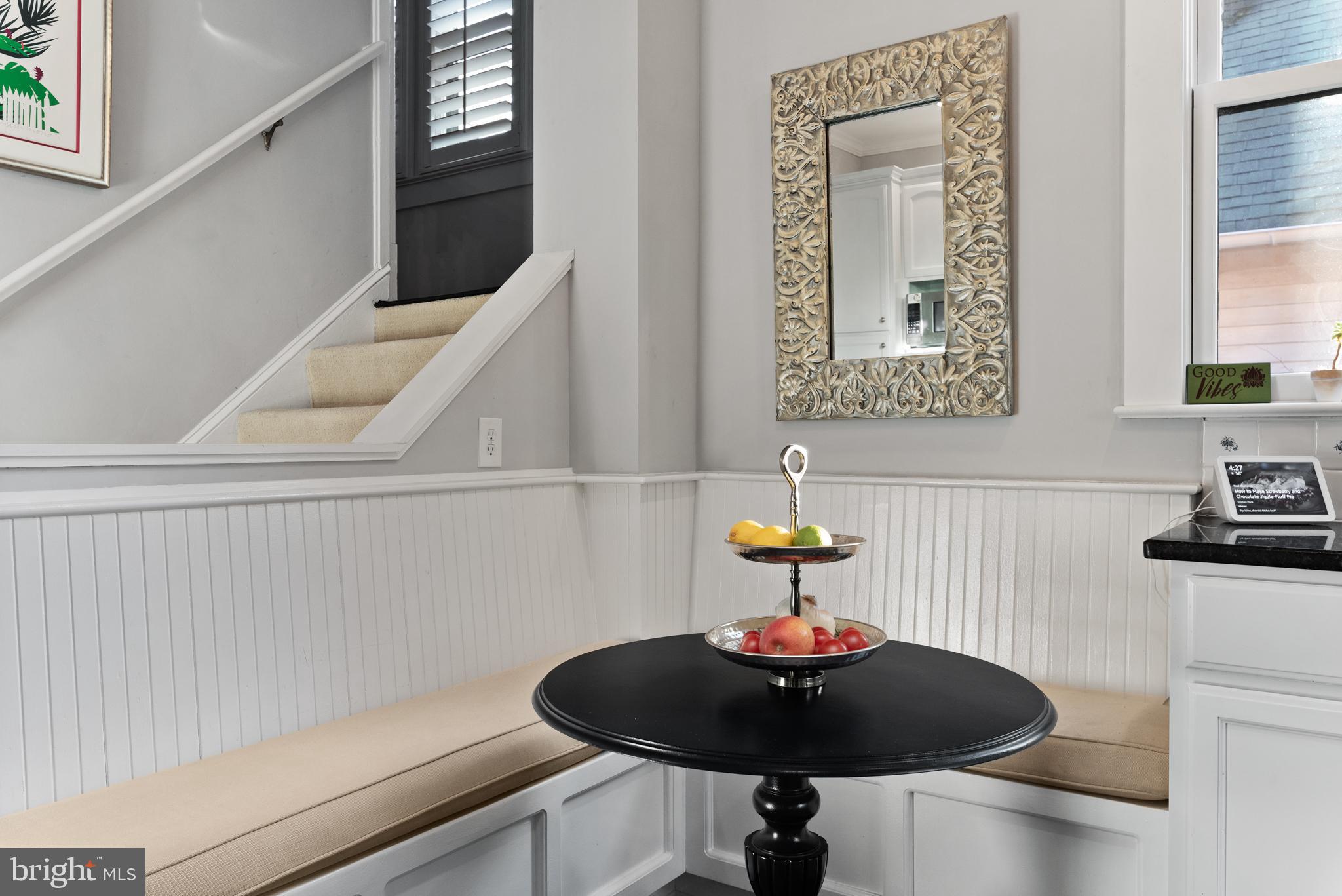 MURRAY HILL - Residential