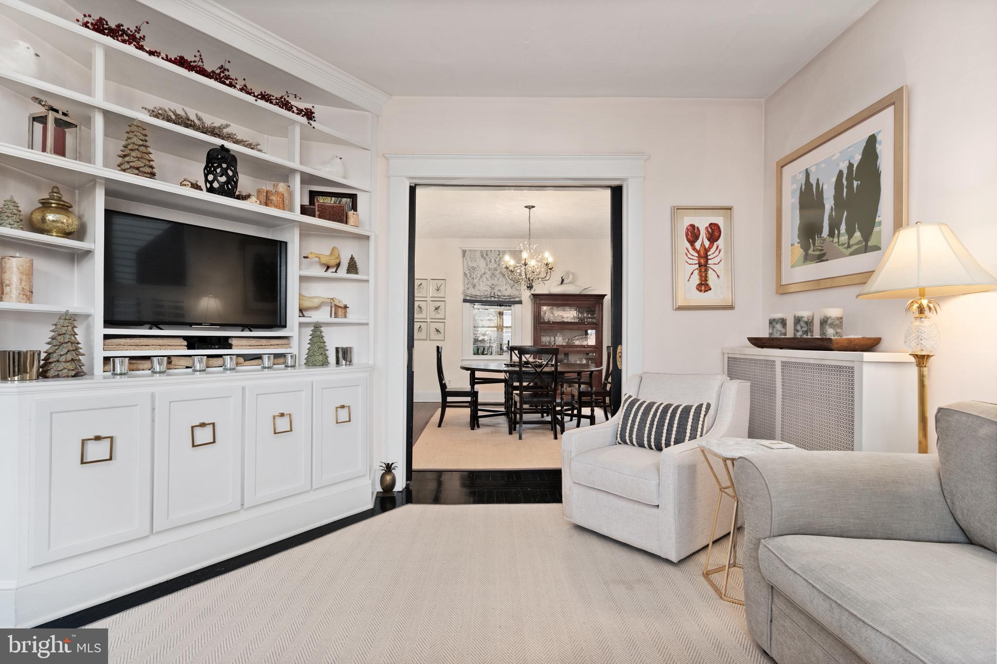 MURRAY HILL - Residential