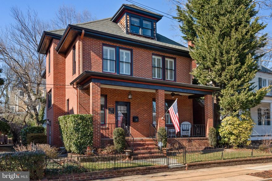 Classic Murray Hill foursquare tastefully renovated and updated with great walkability to Downtown, Arts District and Spa Creek. Lovely features throughout including gracious front porch, plantation shutters, hardwood floors, and custom built-ins. Four bedrooms- one with a new ensuite bathroom. Second floor laundry room with new, hall bathroom. Primary bedroom privately located on the third floor with new wood flooring and additional/ separate cooling system. Open and updated kitchen with convenient banquet seating. Powder room and partially finished, walk-out basement with storage. Fully fenced yard with gorgeous outdoor fireplace and custom hardscape- perfect for entertaining. Underground sprinkler system and security lighting. In short, old world charm with modern day convenience. COFHOC