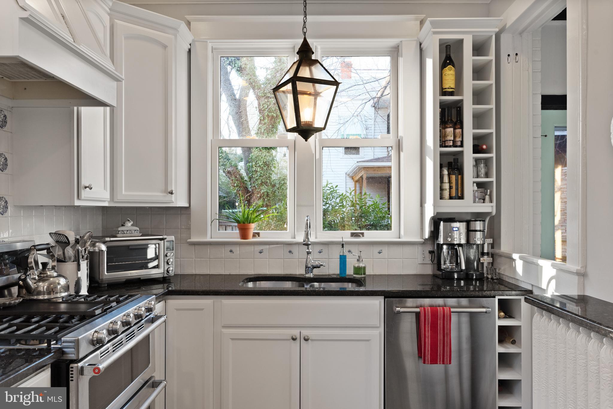 MURRAY HILL - Residential