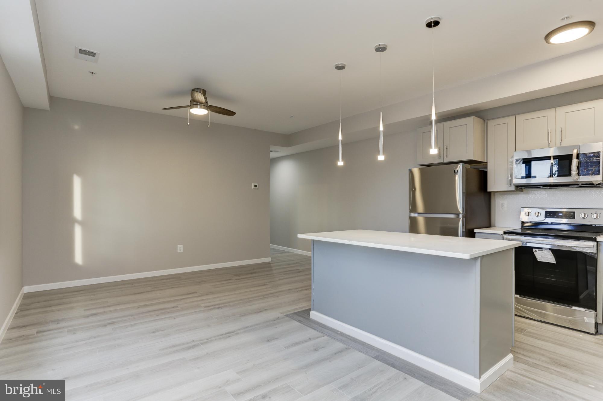 400 HIGHLAND AVENUE 301