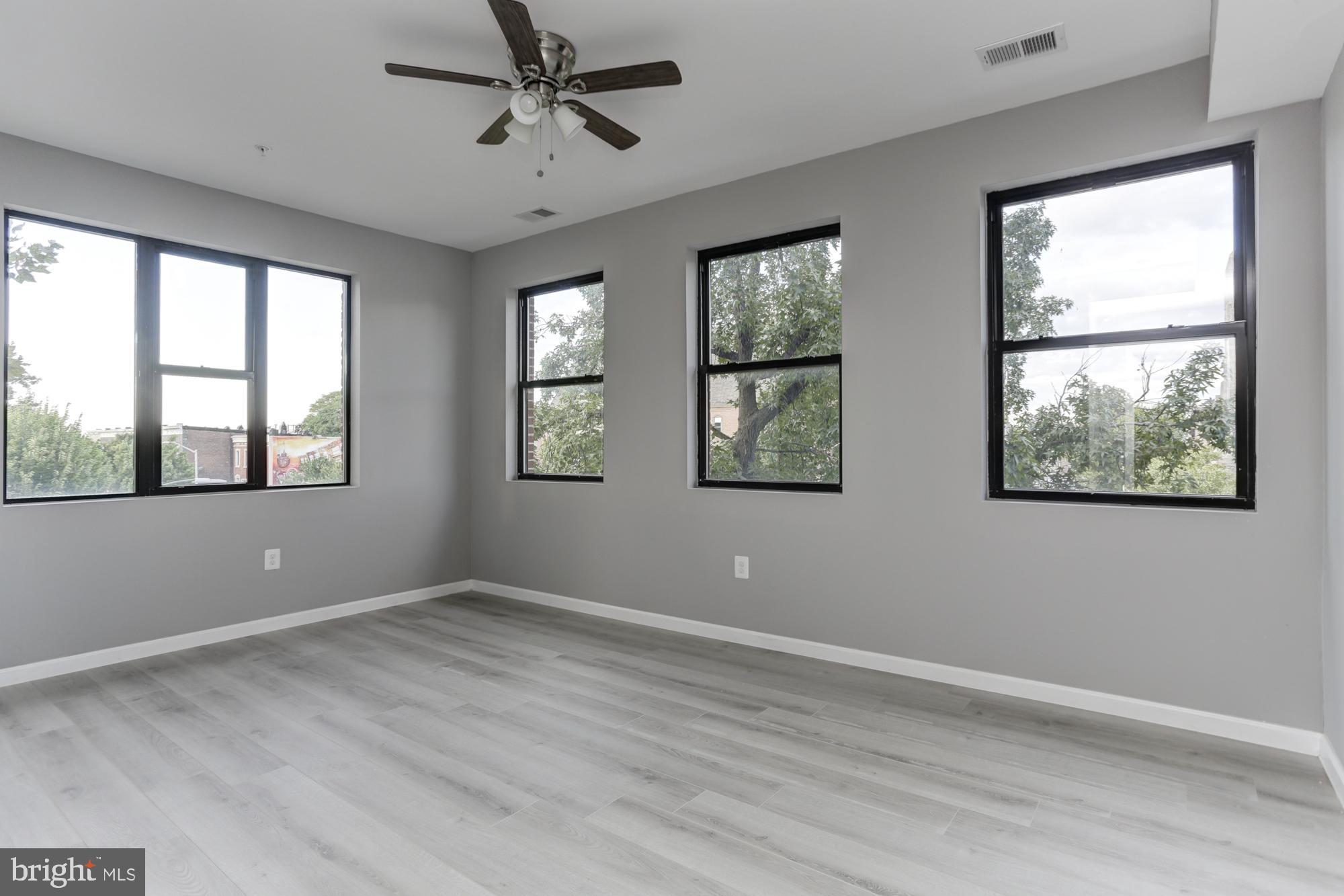 HIGHLANDTOWN - Residential Lease