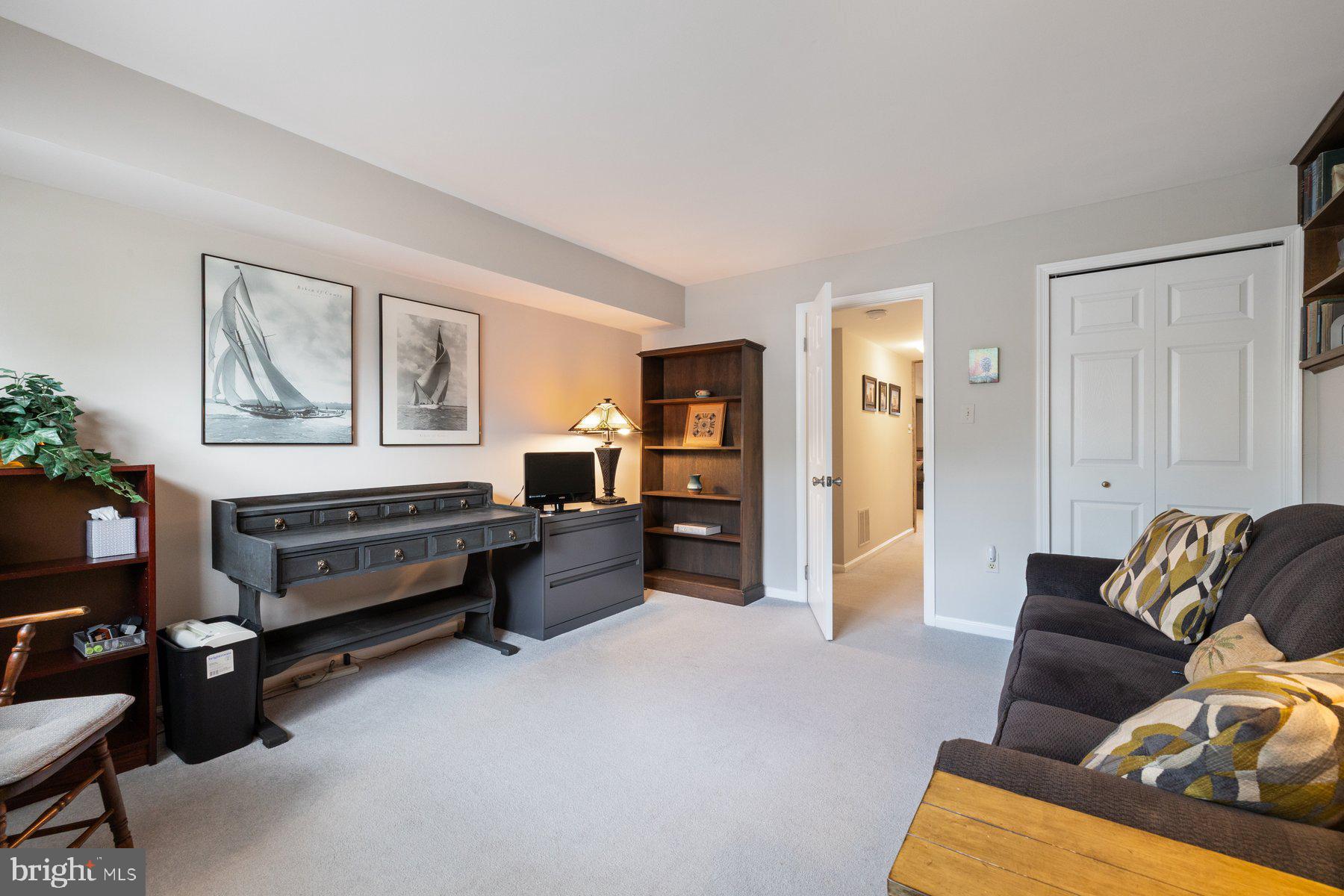 ROLLING VALLEY - Residential