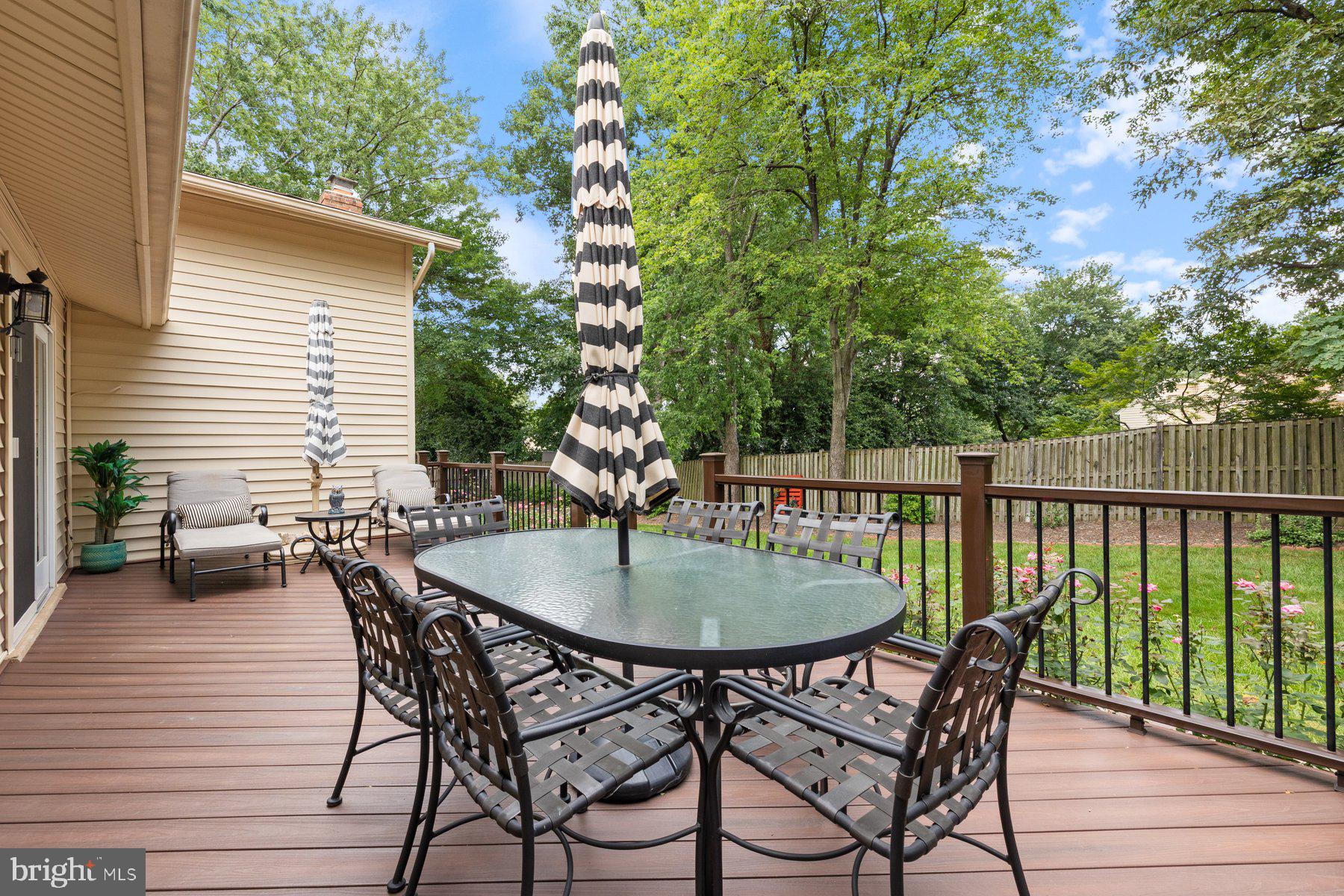 ROLLING VALLEY - Residential