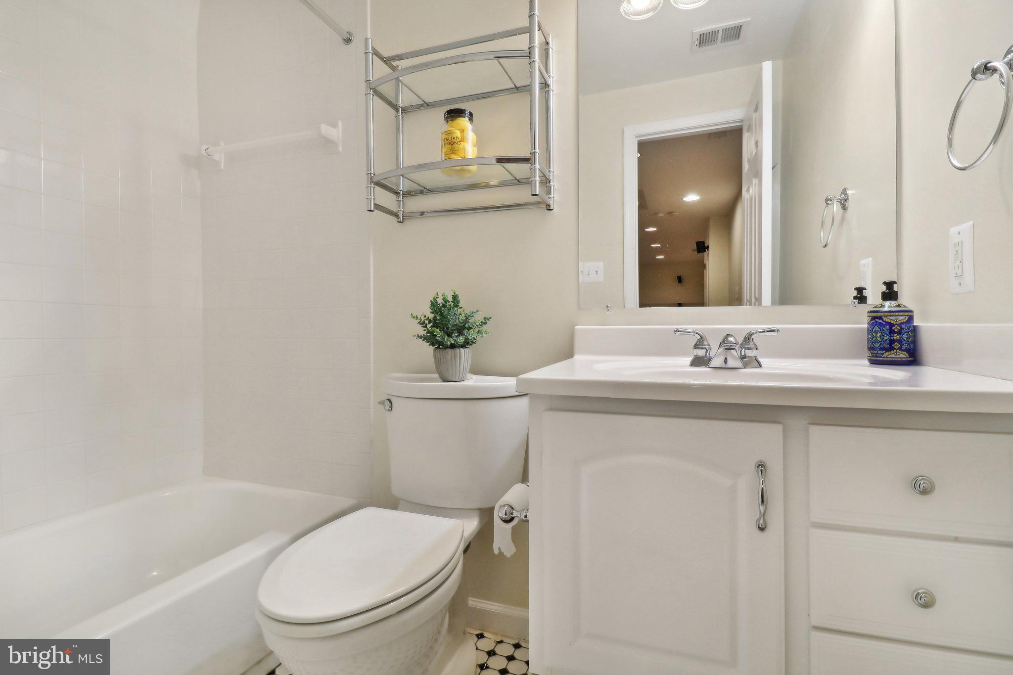 BURKE CENTRE CONSERVANCY - Residential