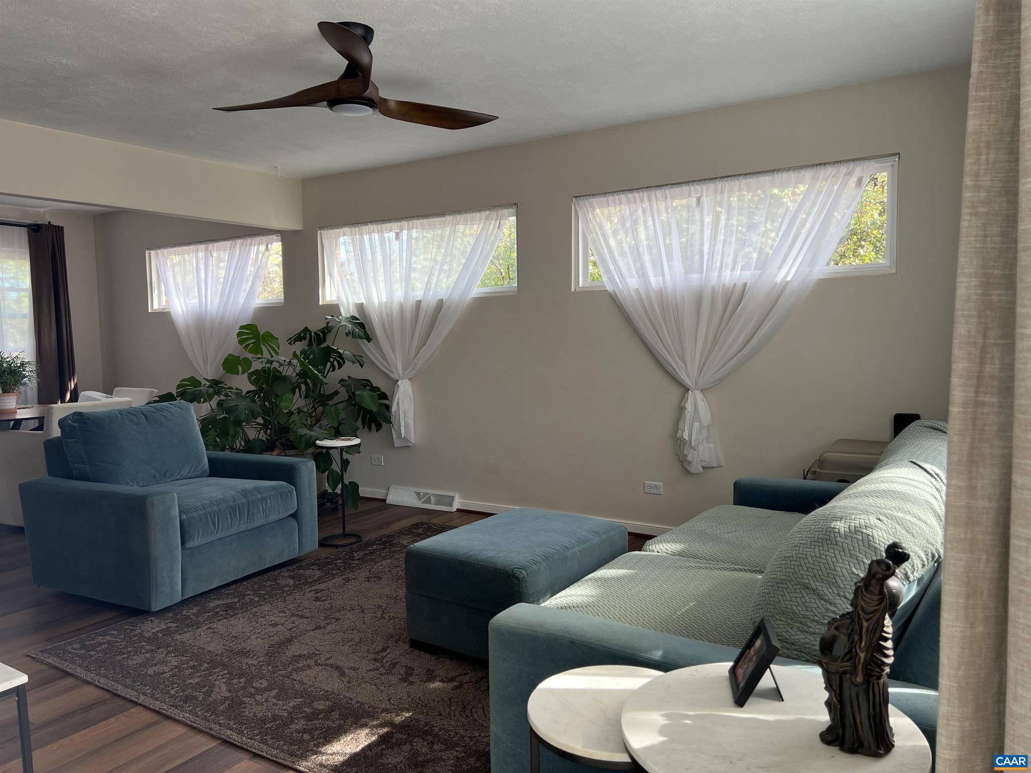 LOCUST GROVE - Residential Lease