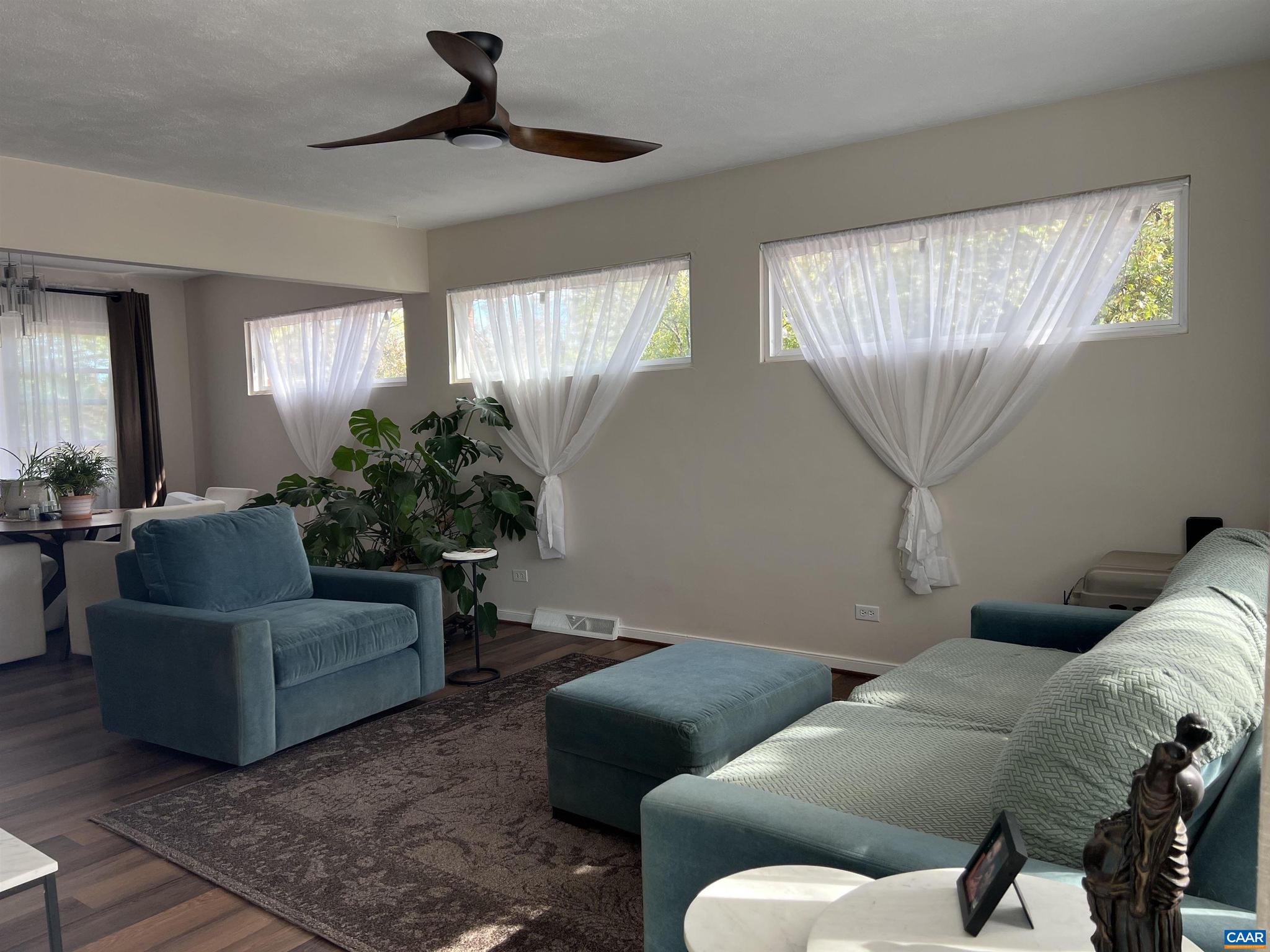 LOCUST GROVE - Residential Lease