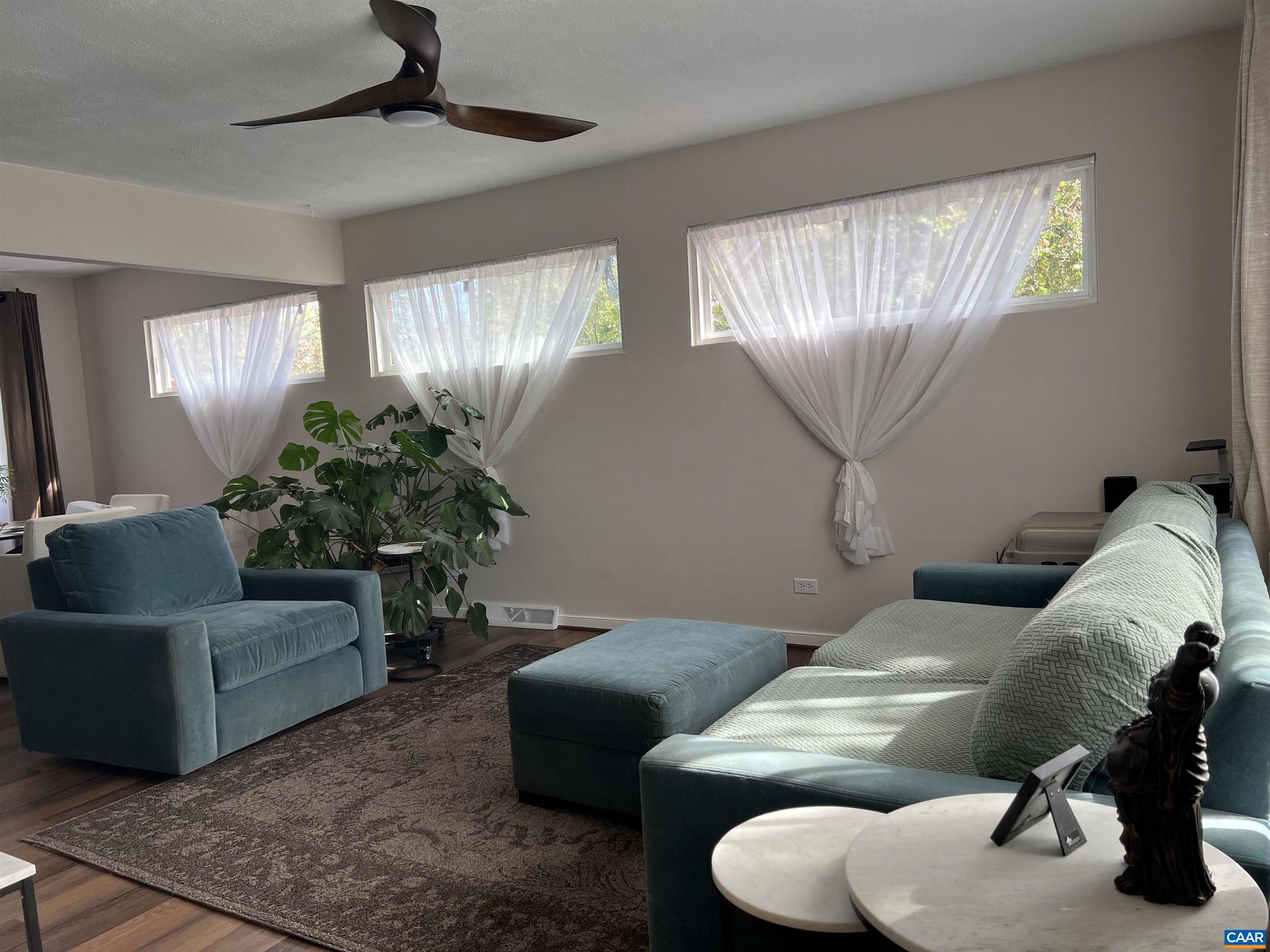 LOCUST GROVE - Residential Lease