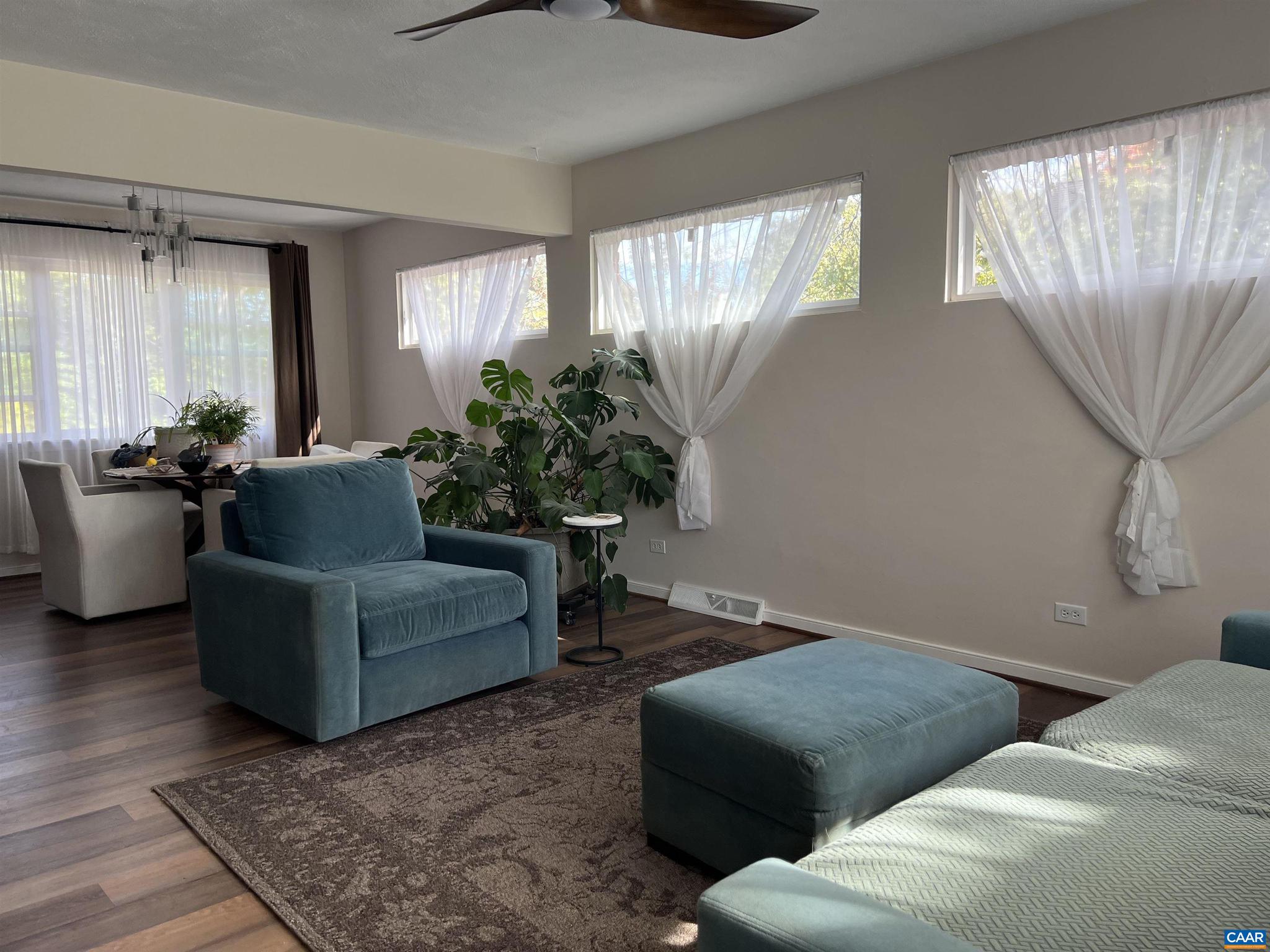 LOCUST GROVE - Residential Lease