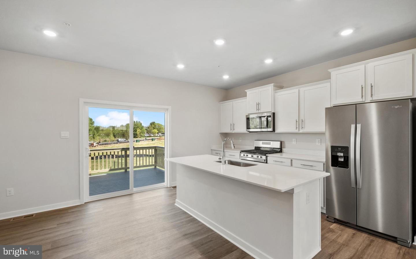 SPRING HILLS - Residential Lease