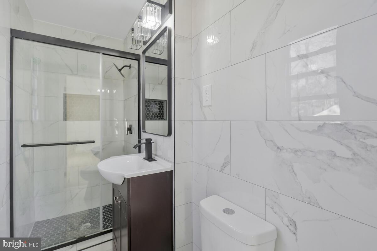 SUBURBAN ESTATES - Residential