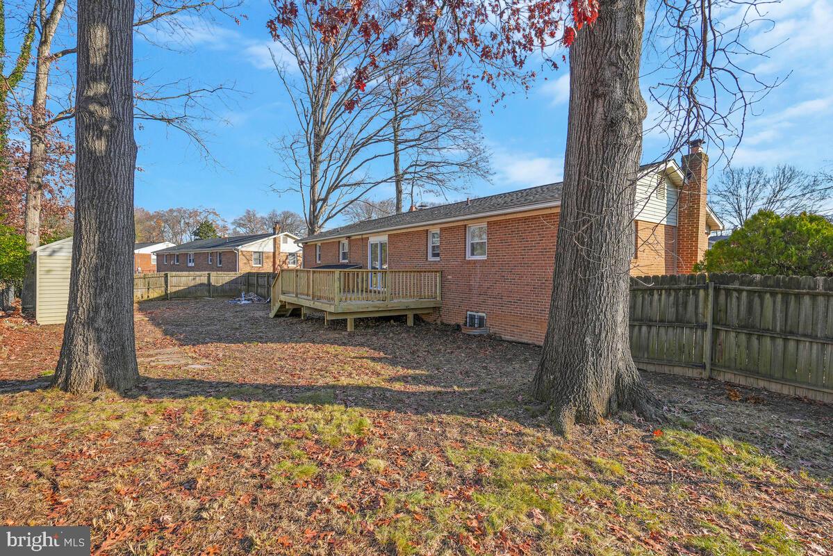 SUBURBAN ESTATES - Residential