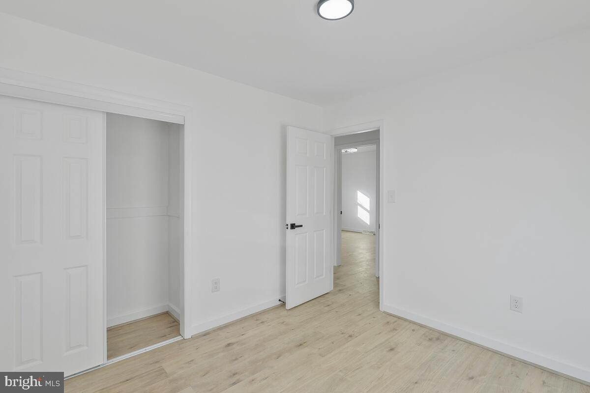 SUBURBAN ESTATES - Residential