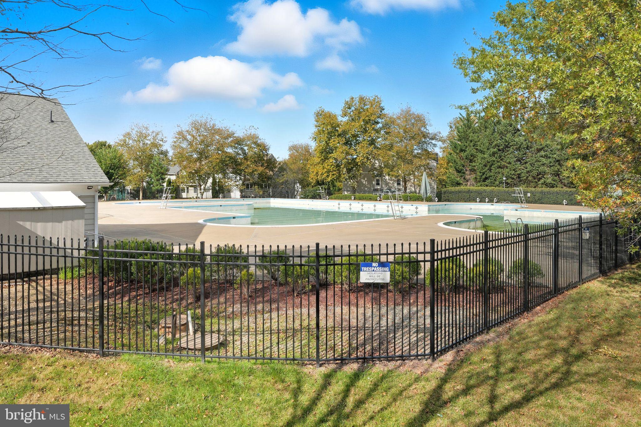 GERMANTOWN ESTATES - Residential