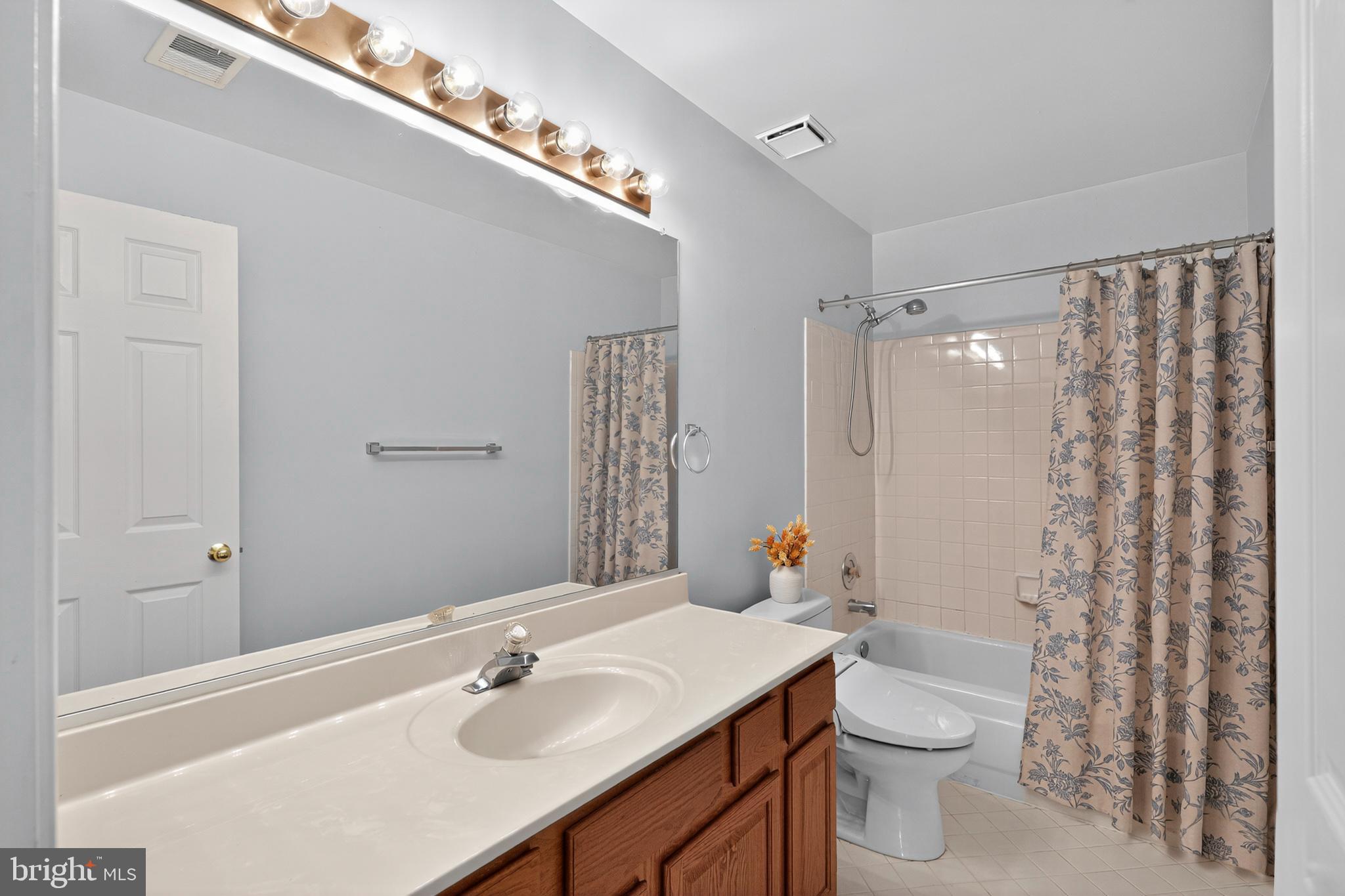 GERMANTOWN ESTATES - Residential