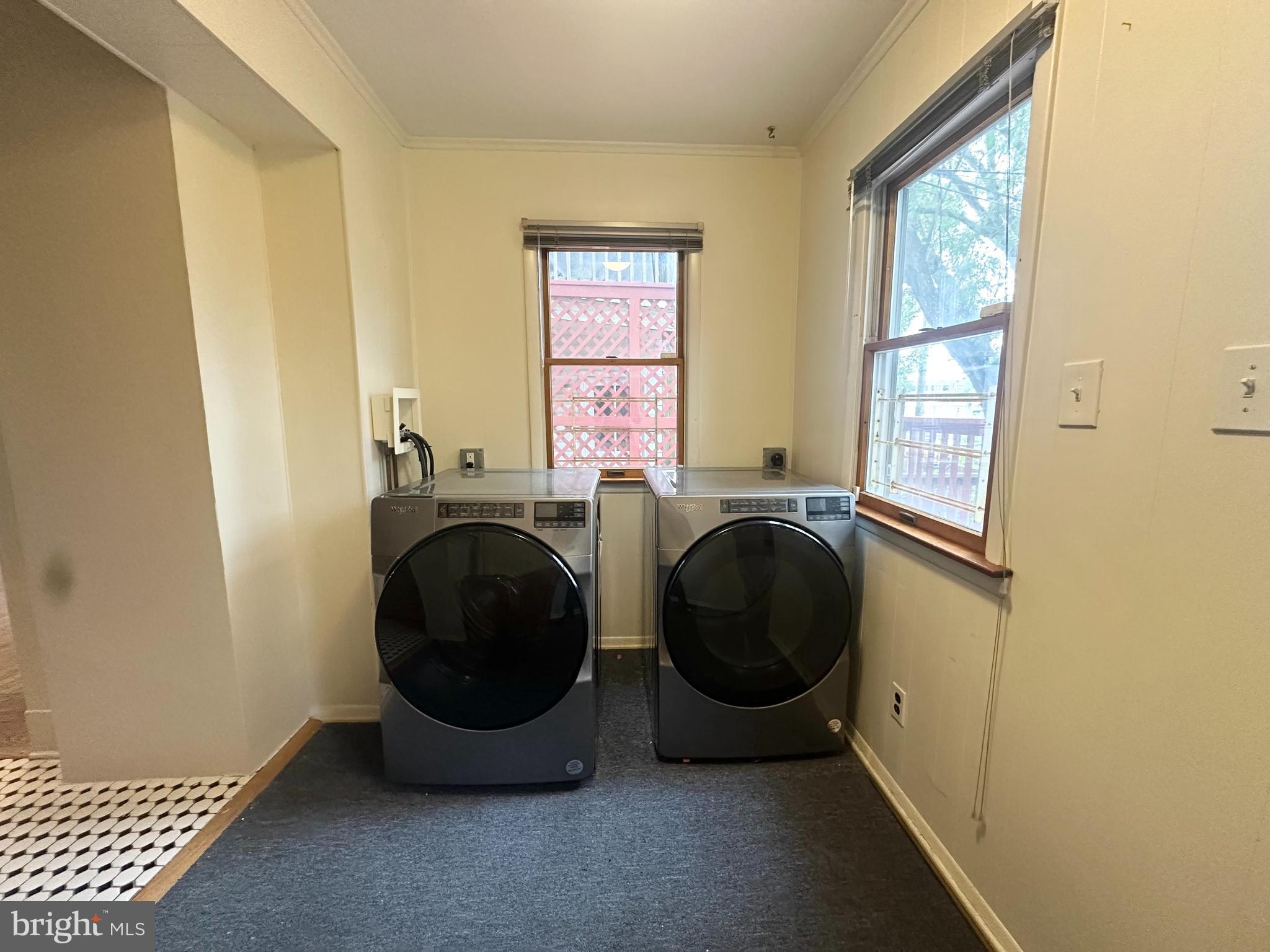 WYMAN PARK HAMPDEN - Residential Lease