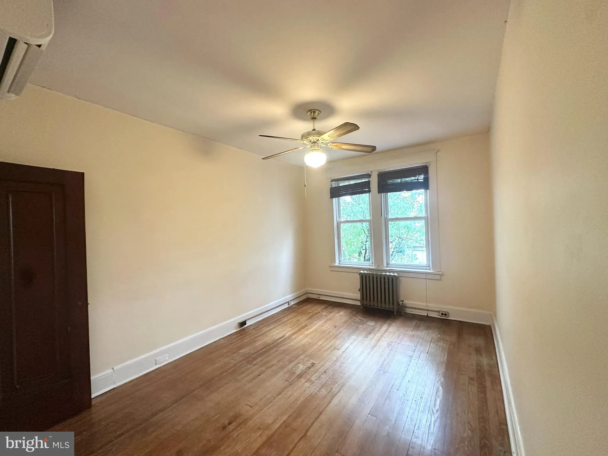 Baltimore, Maryland 21211, United States, 3 Bedrooms Bedrooms, ,2 BathroomsBathrooms,Residential,Active,219137