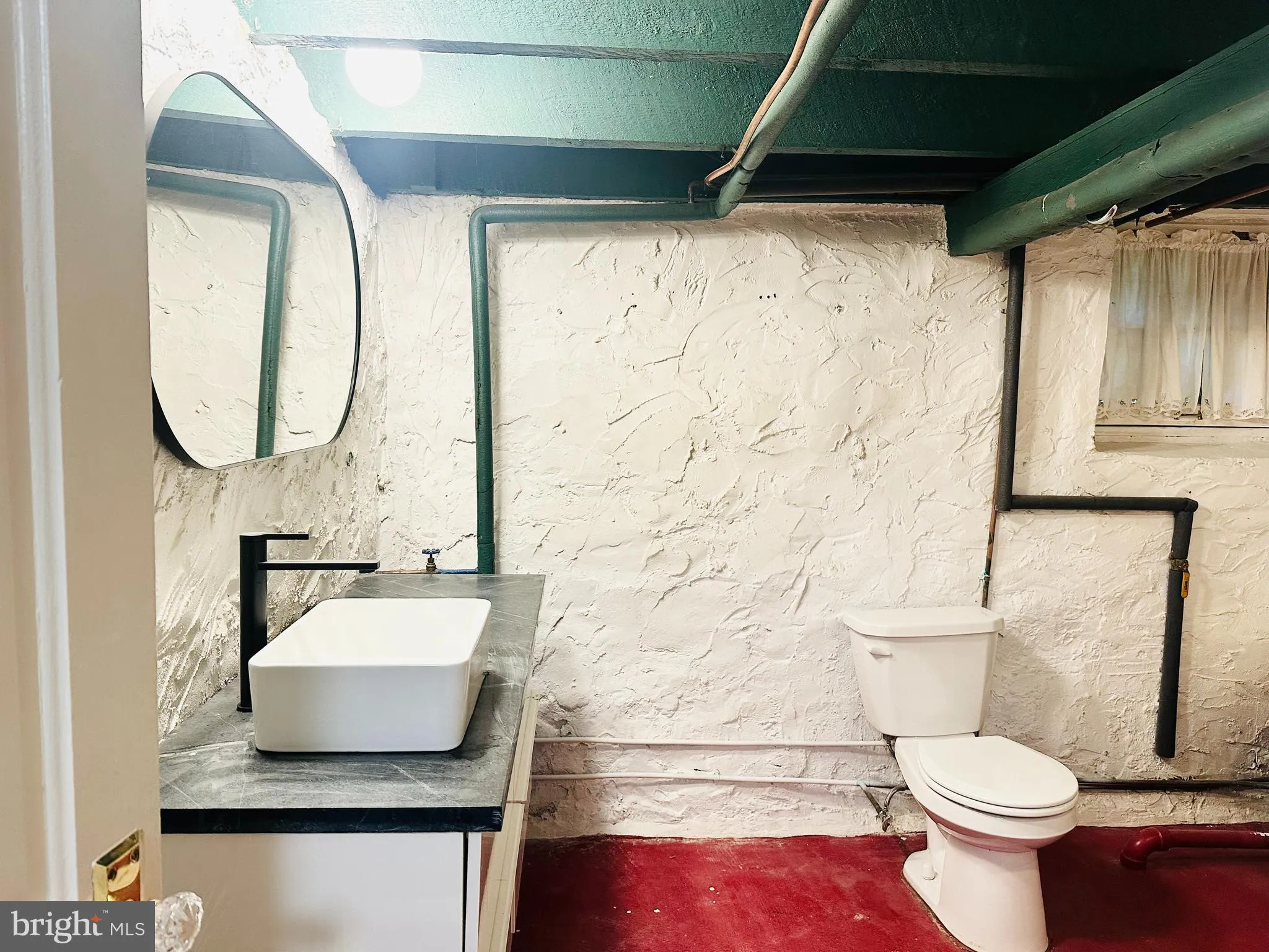 Baltimore, Maryland 21211, United States, 3 Bedrooms Bedrooms, ,2 BathroomsBathrooms,Residential,Active,219137